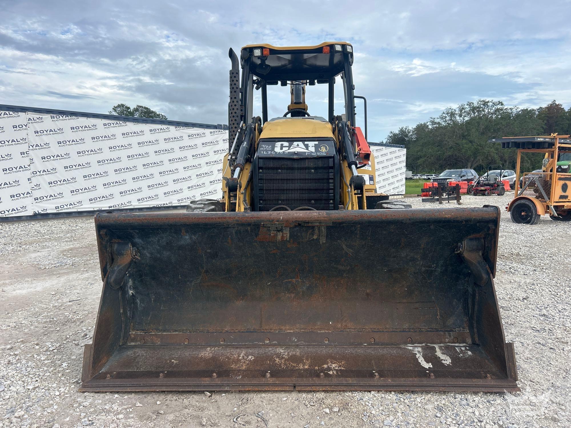 2015 Caterpillar 420F2 IT