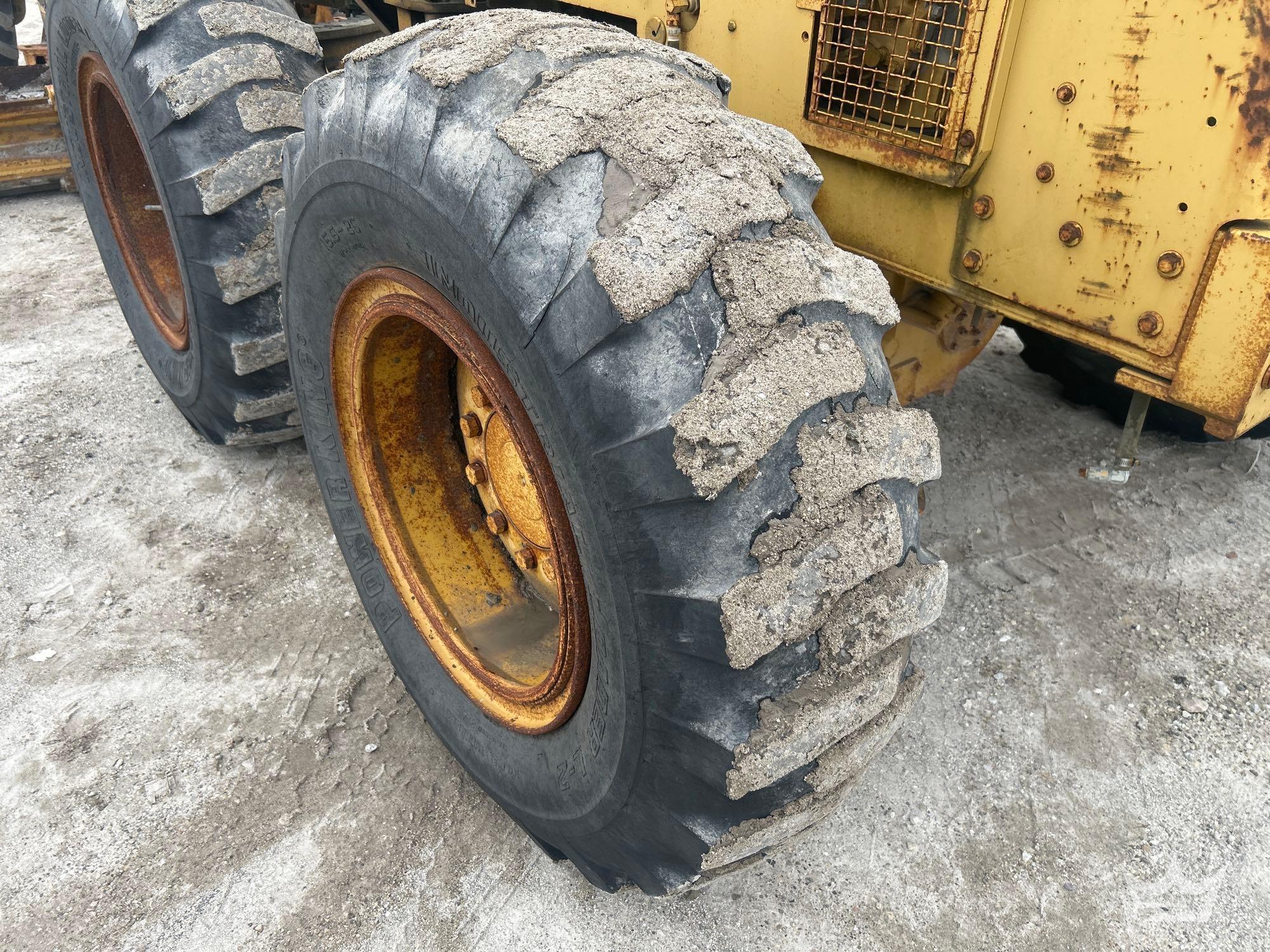 1989 Caterpillar 120G