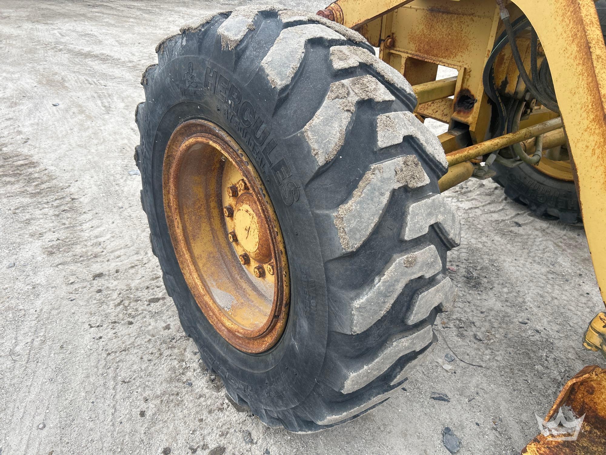 1989 Caterpillar 120G