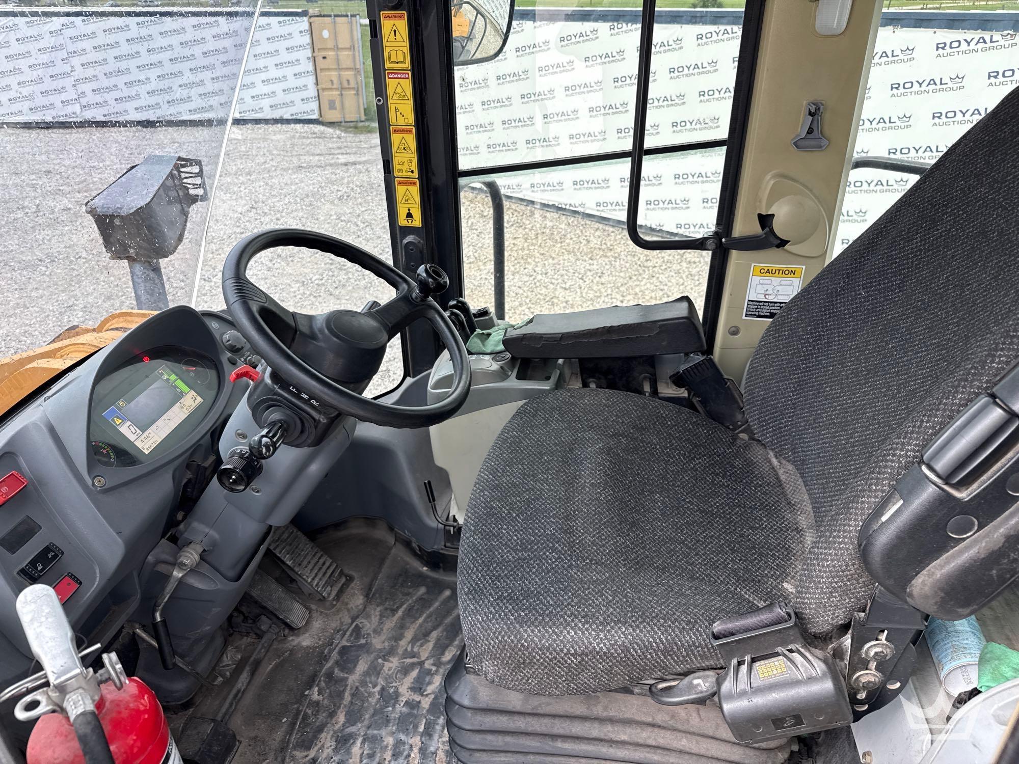 2022 John Deere 524