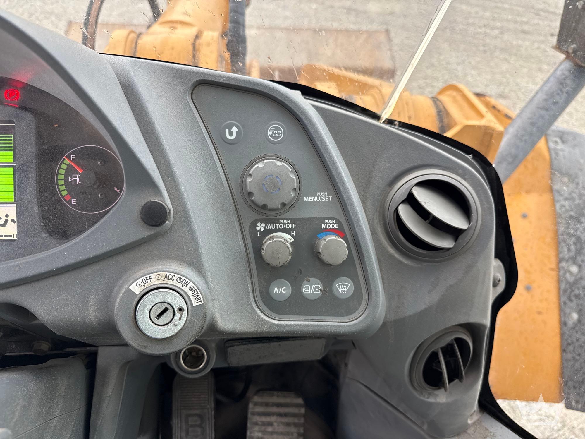 2022 John Deere 524