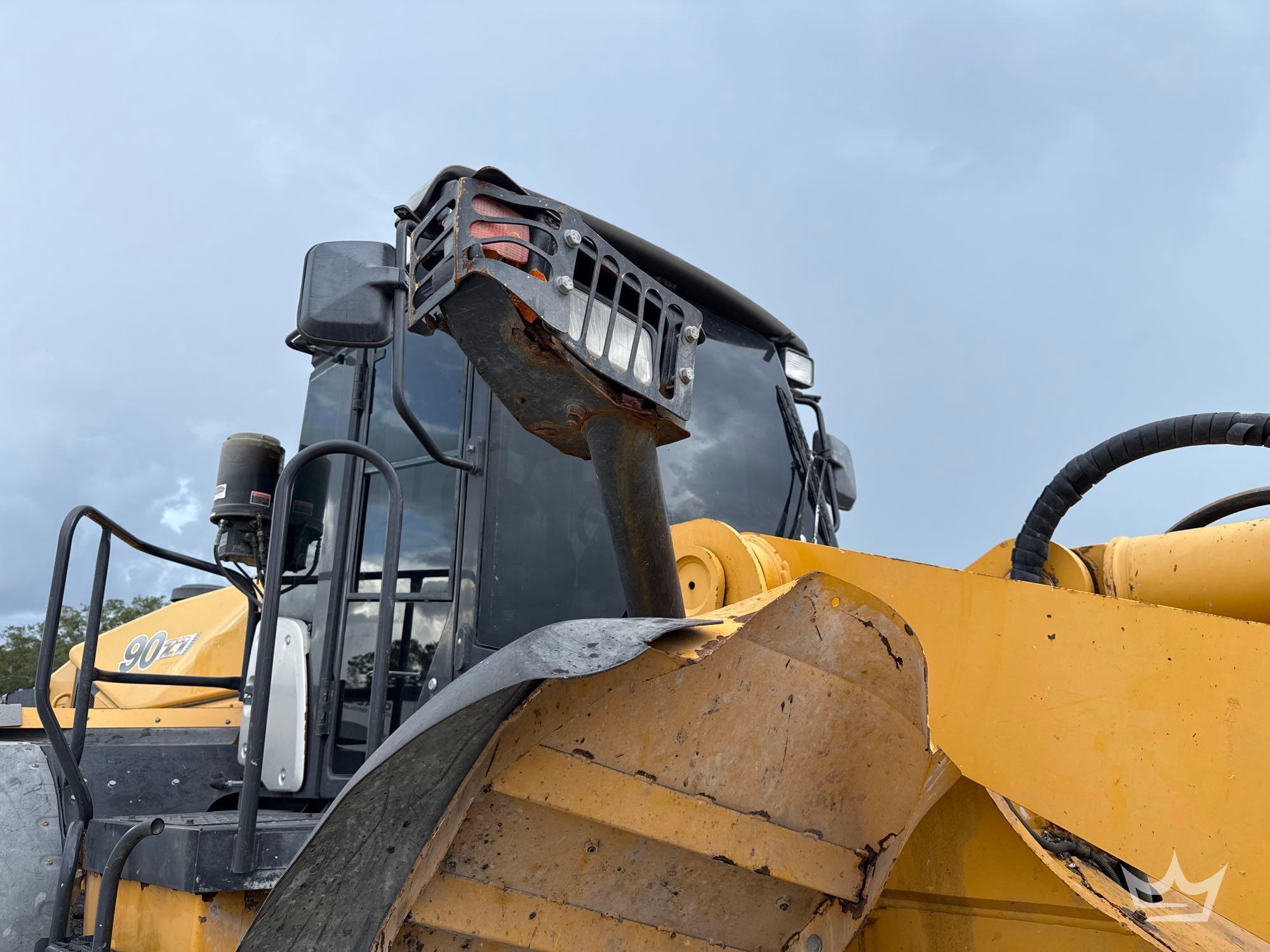 2022 John Deere 524