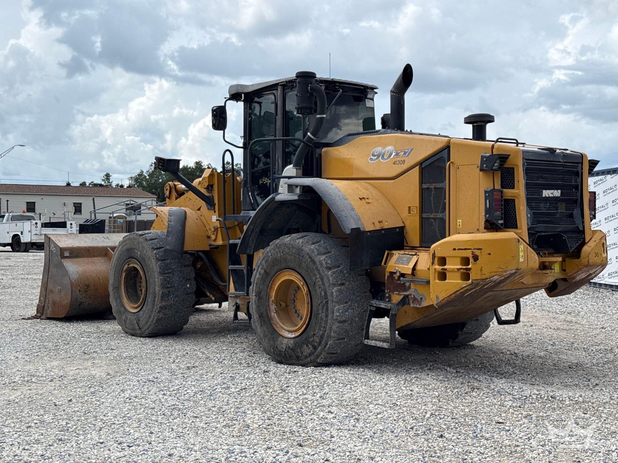 2022 John Deere 524