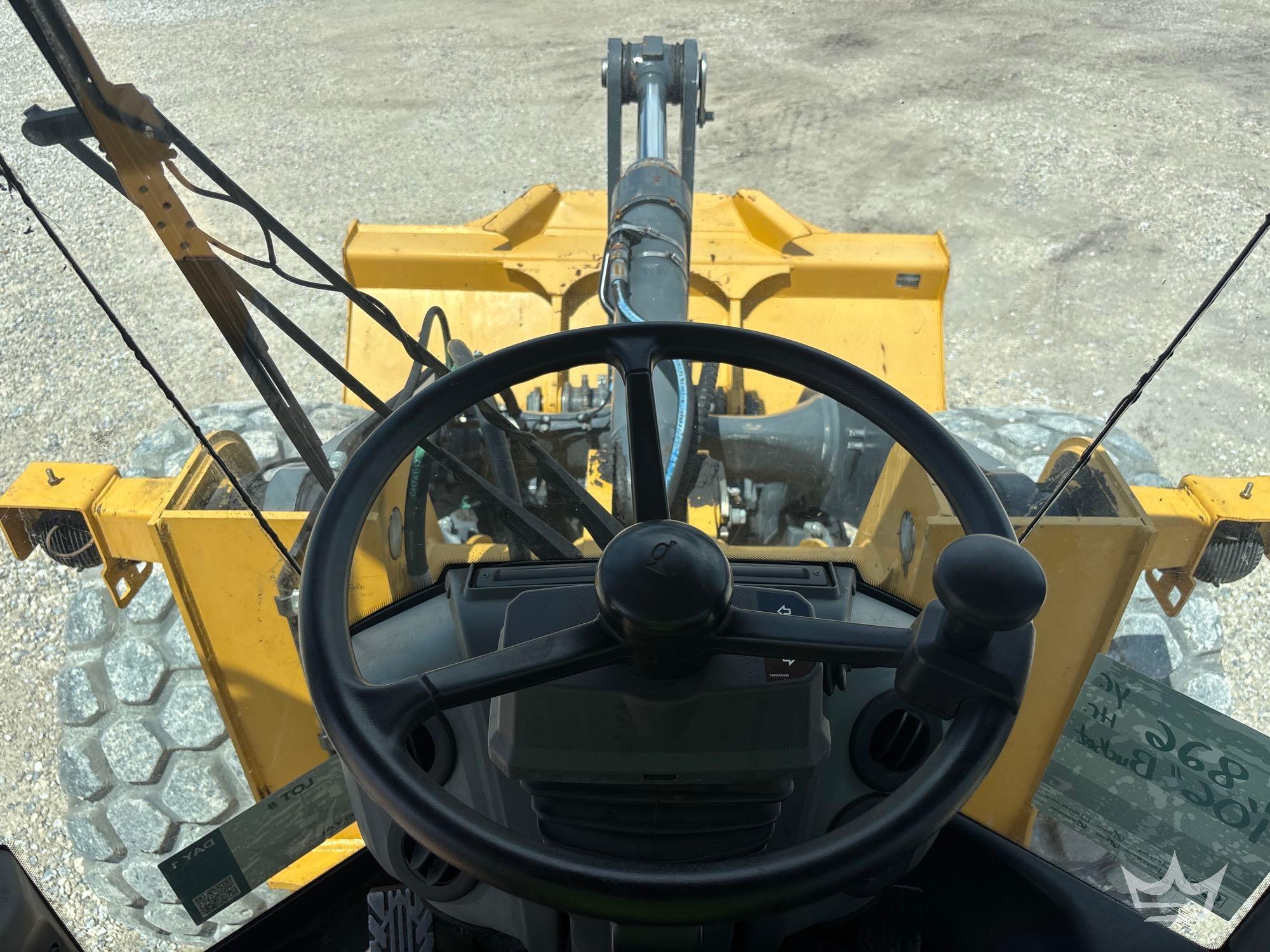 2017 John Deere 524K