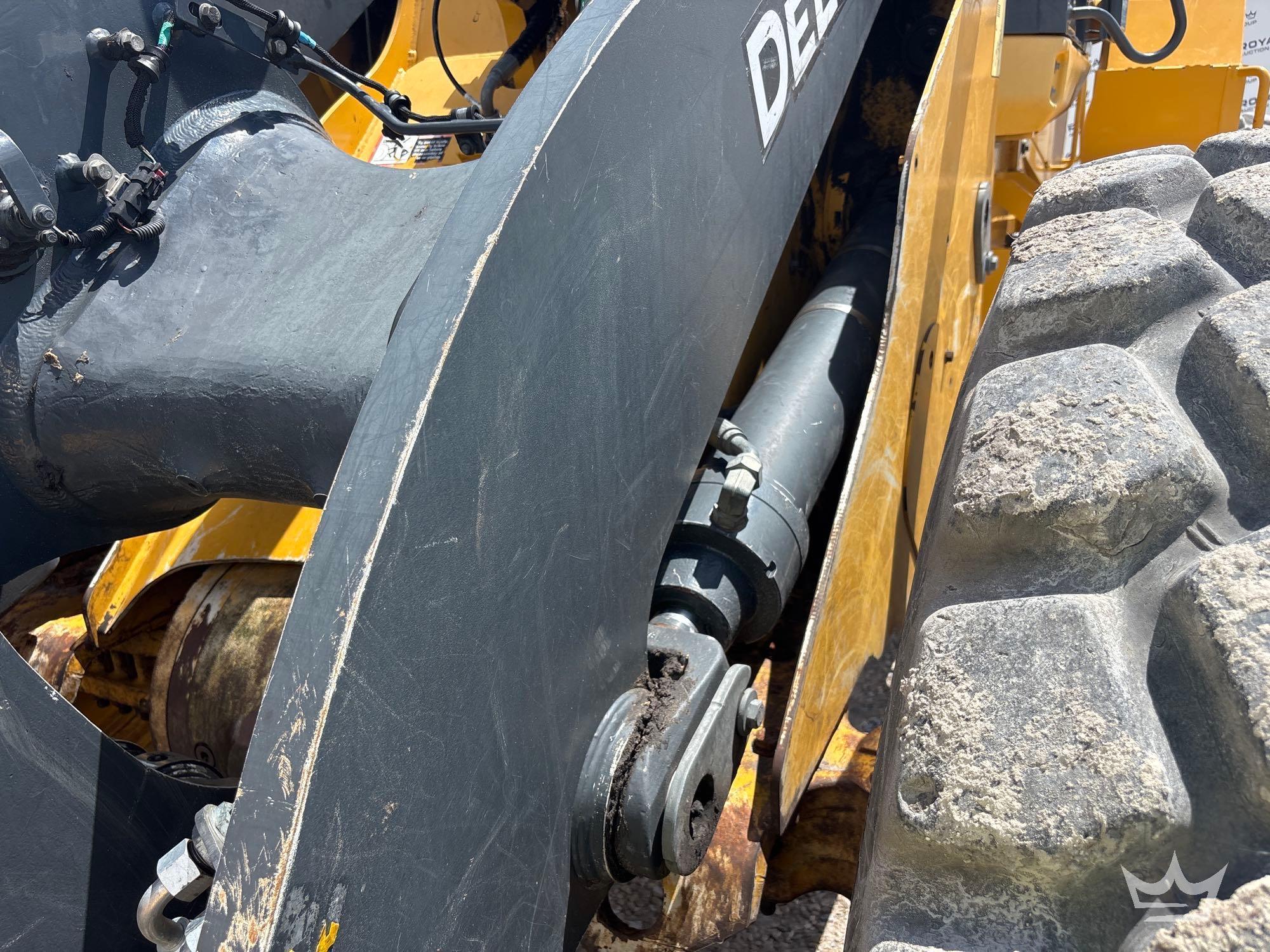 2017 John Deere 524K