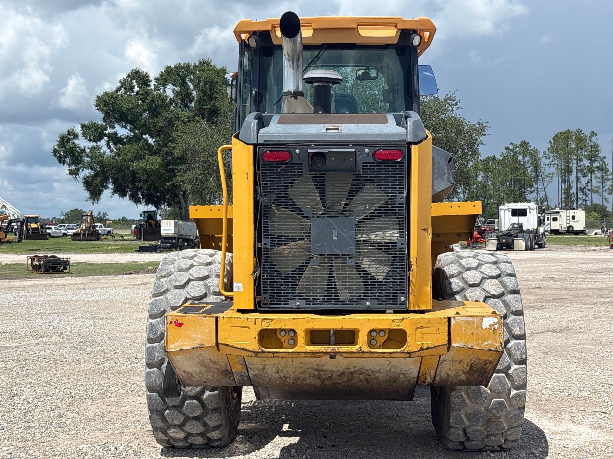 2017 John Deere 524K