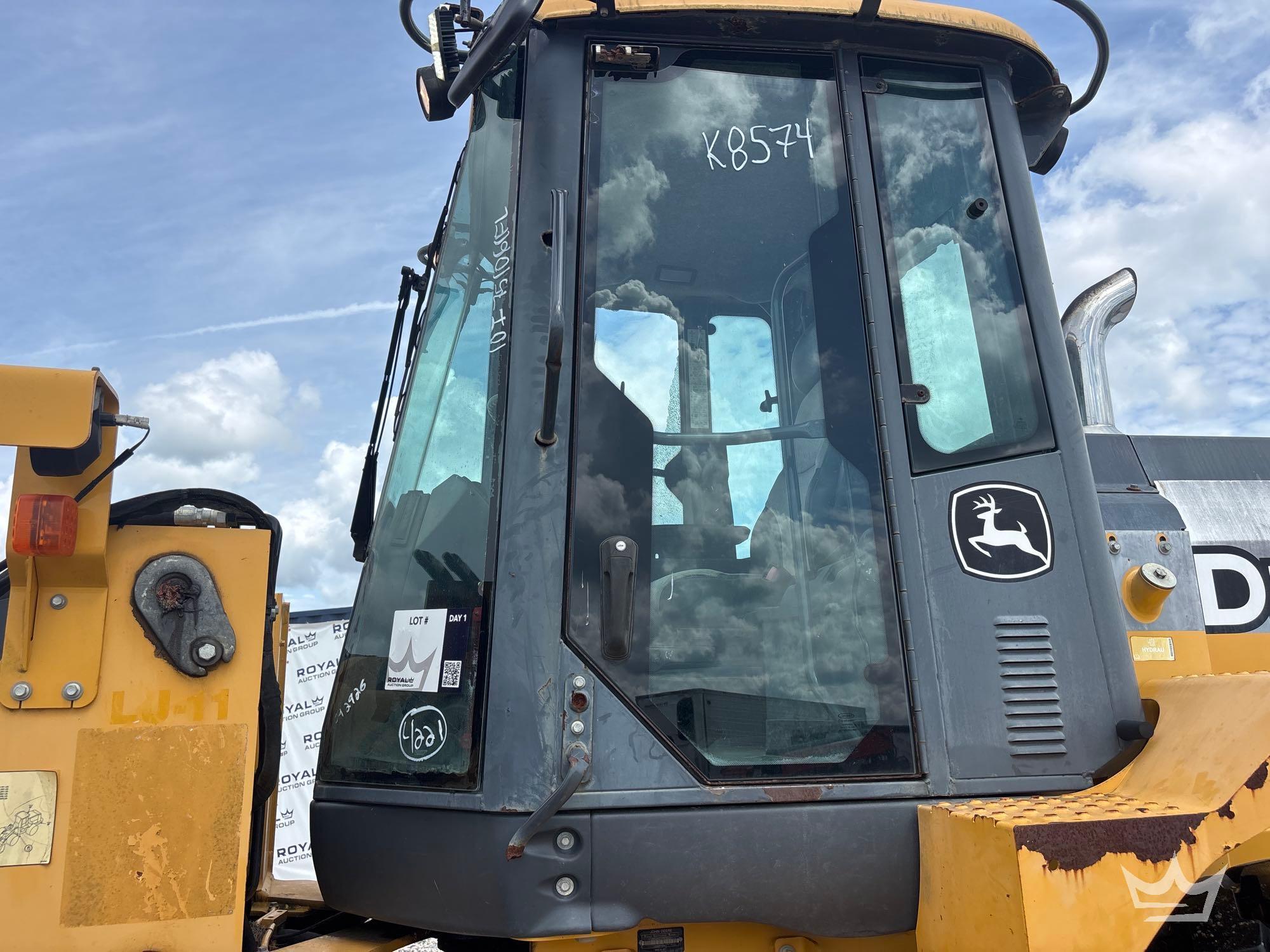 2017 John Deere 524K