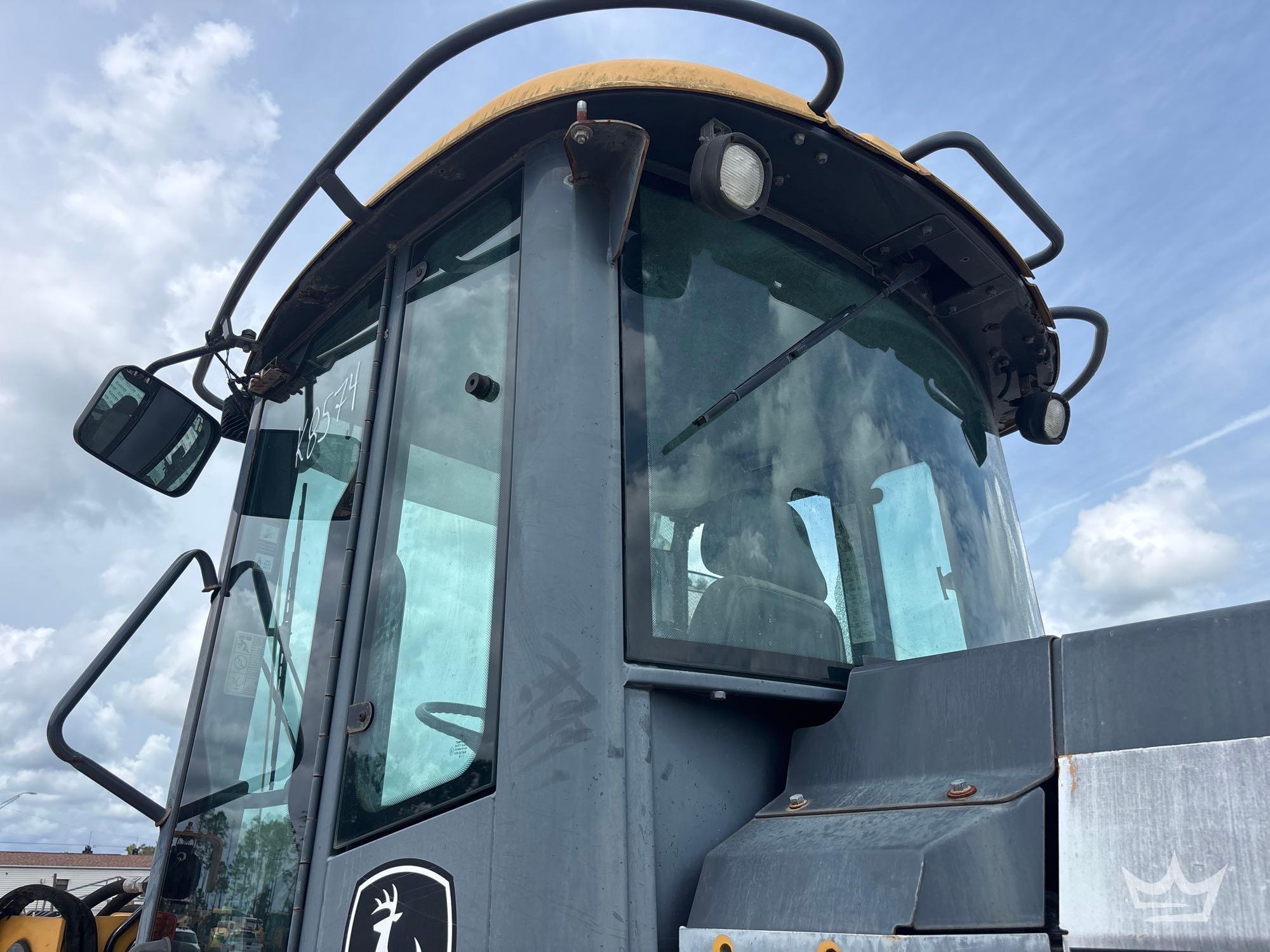 2017 John Deere 524K