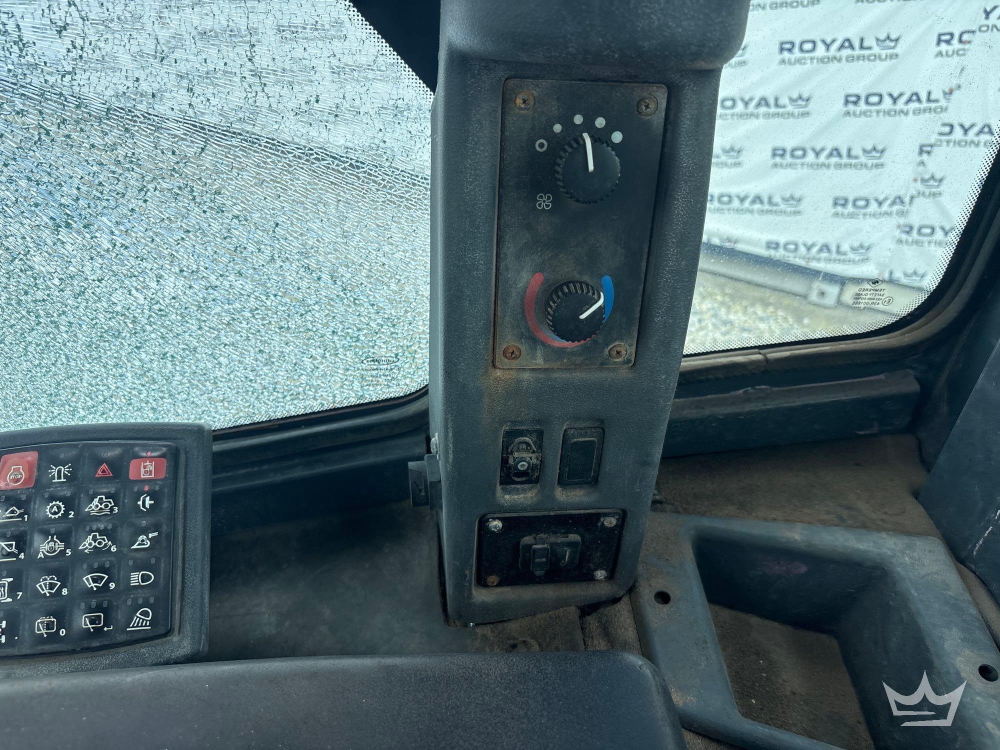 2017 John Deere 524K