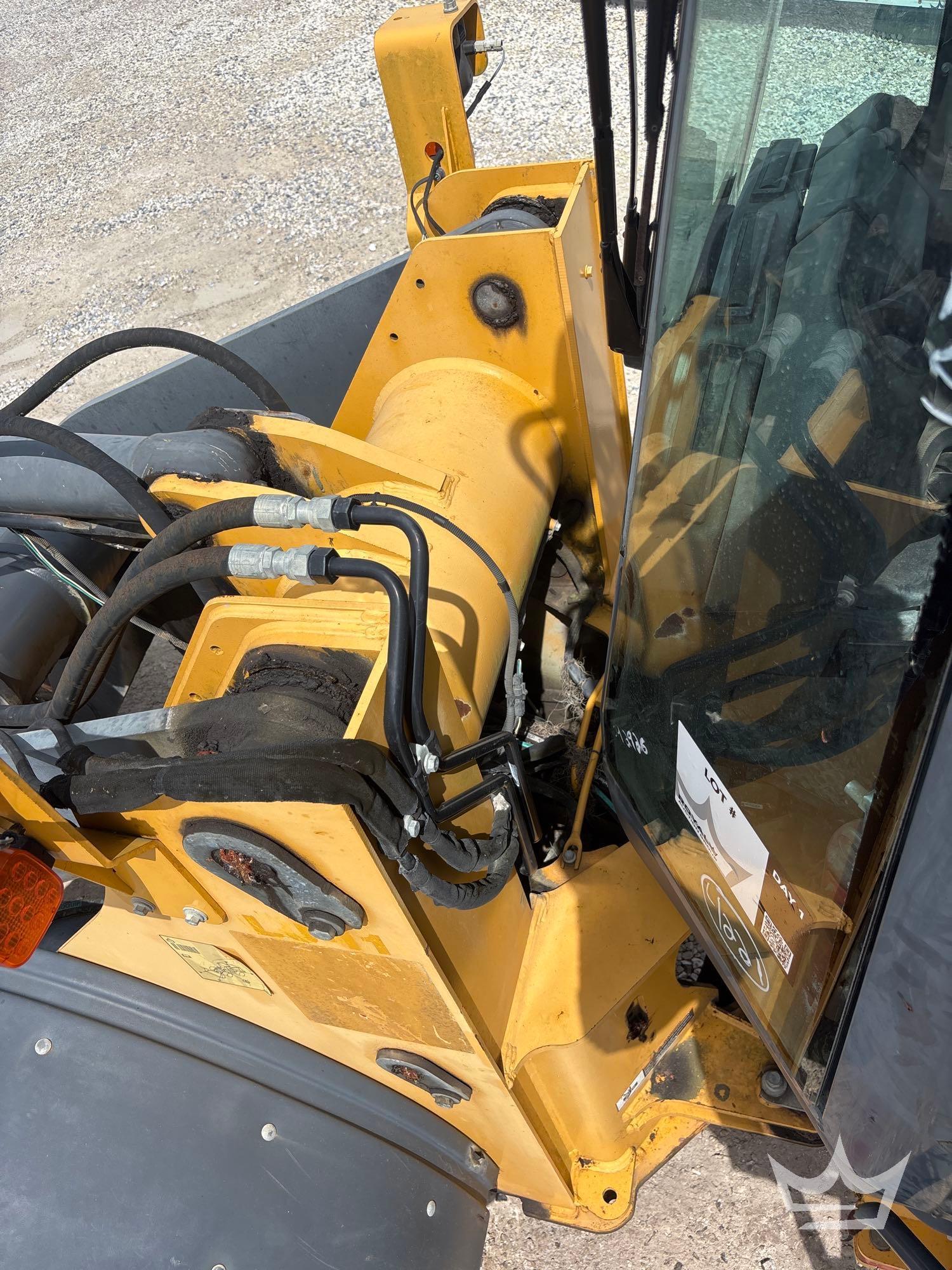 2017 John Deere 524K