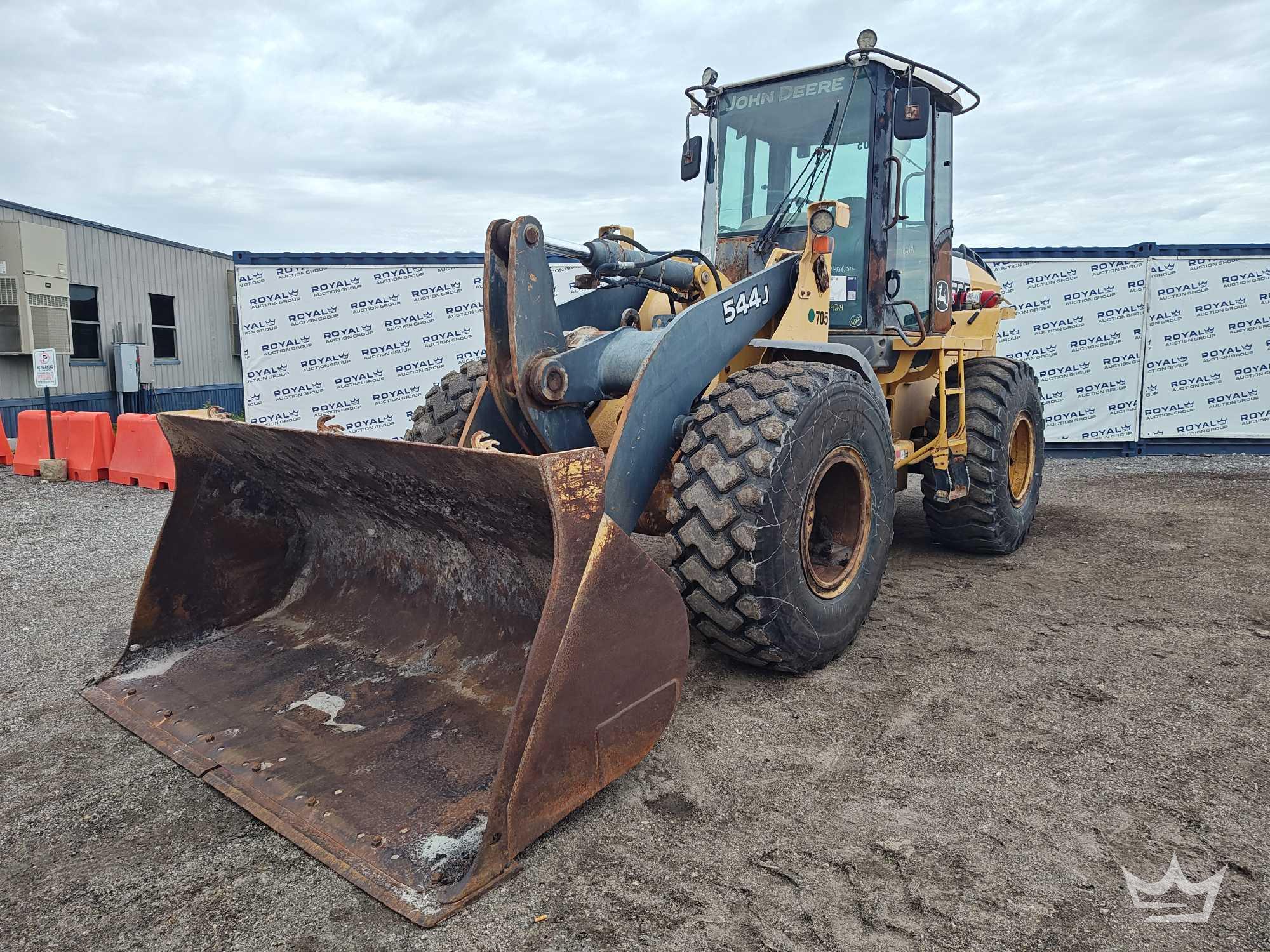 2004 John Deere 544J