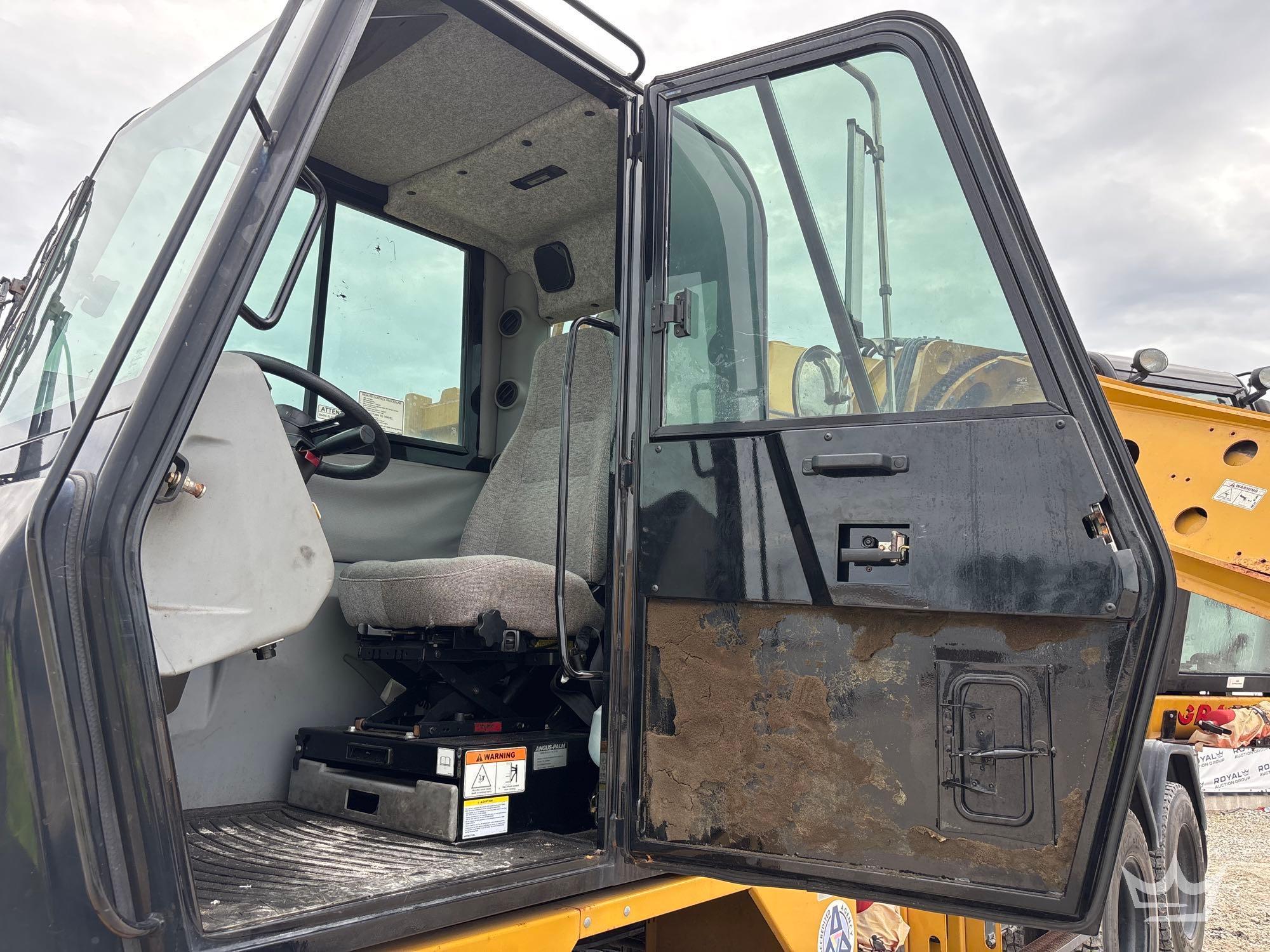 2013 Gradall XL 4100