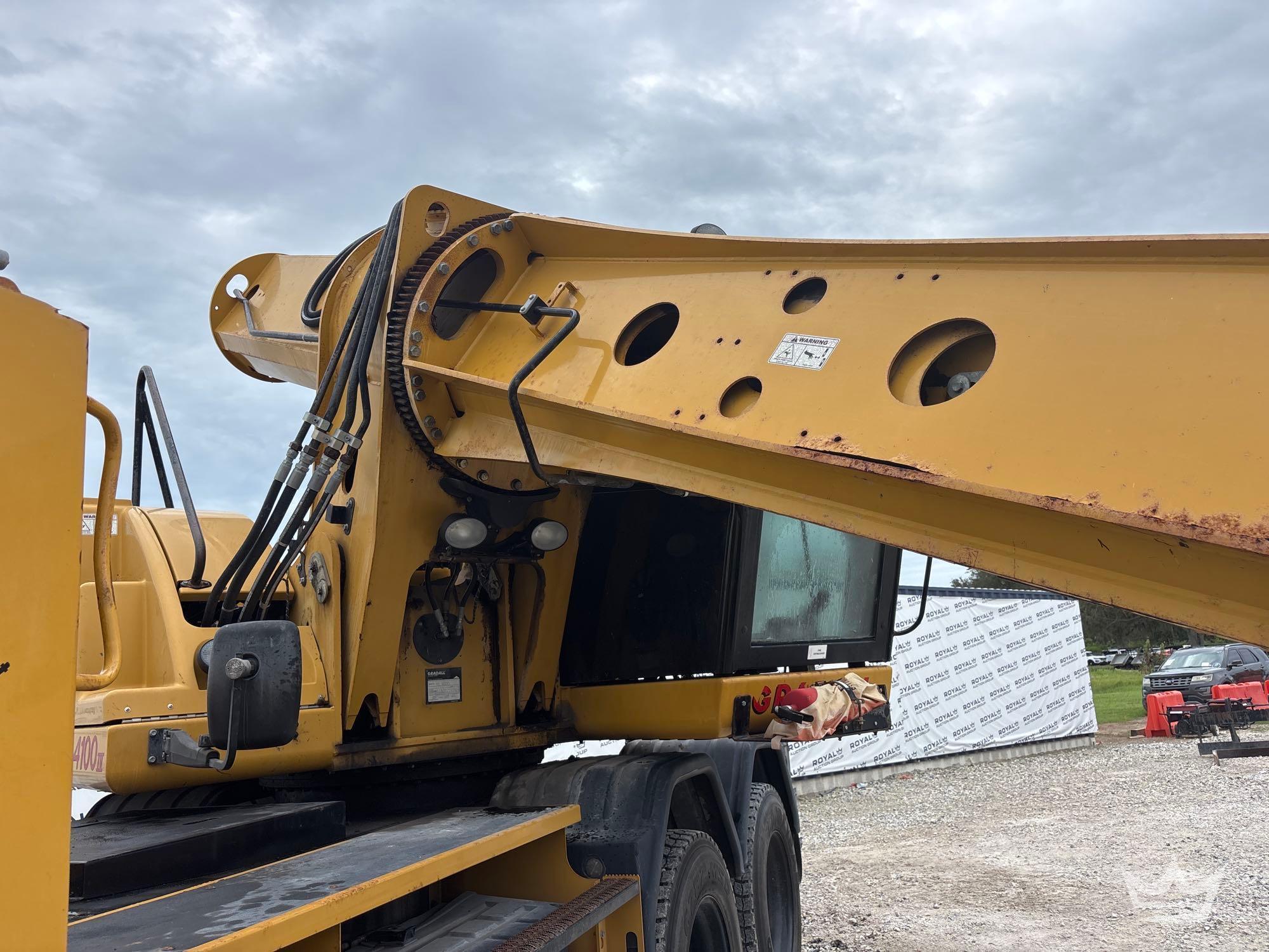 2013 Gradall XL 4100