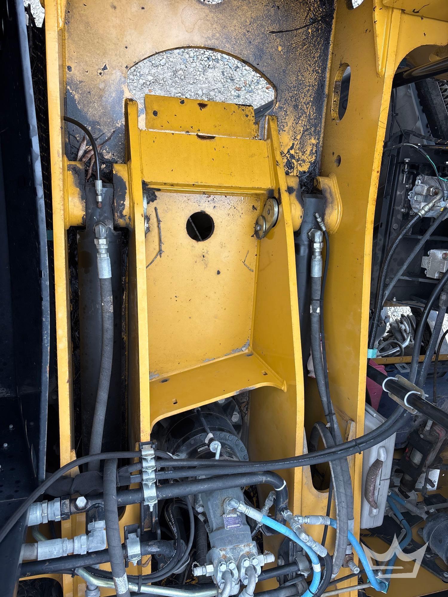 2013 Gradall XL 4100