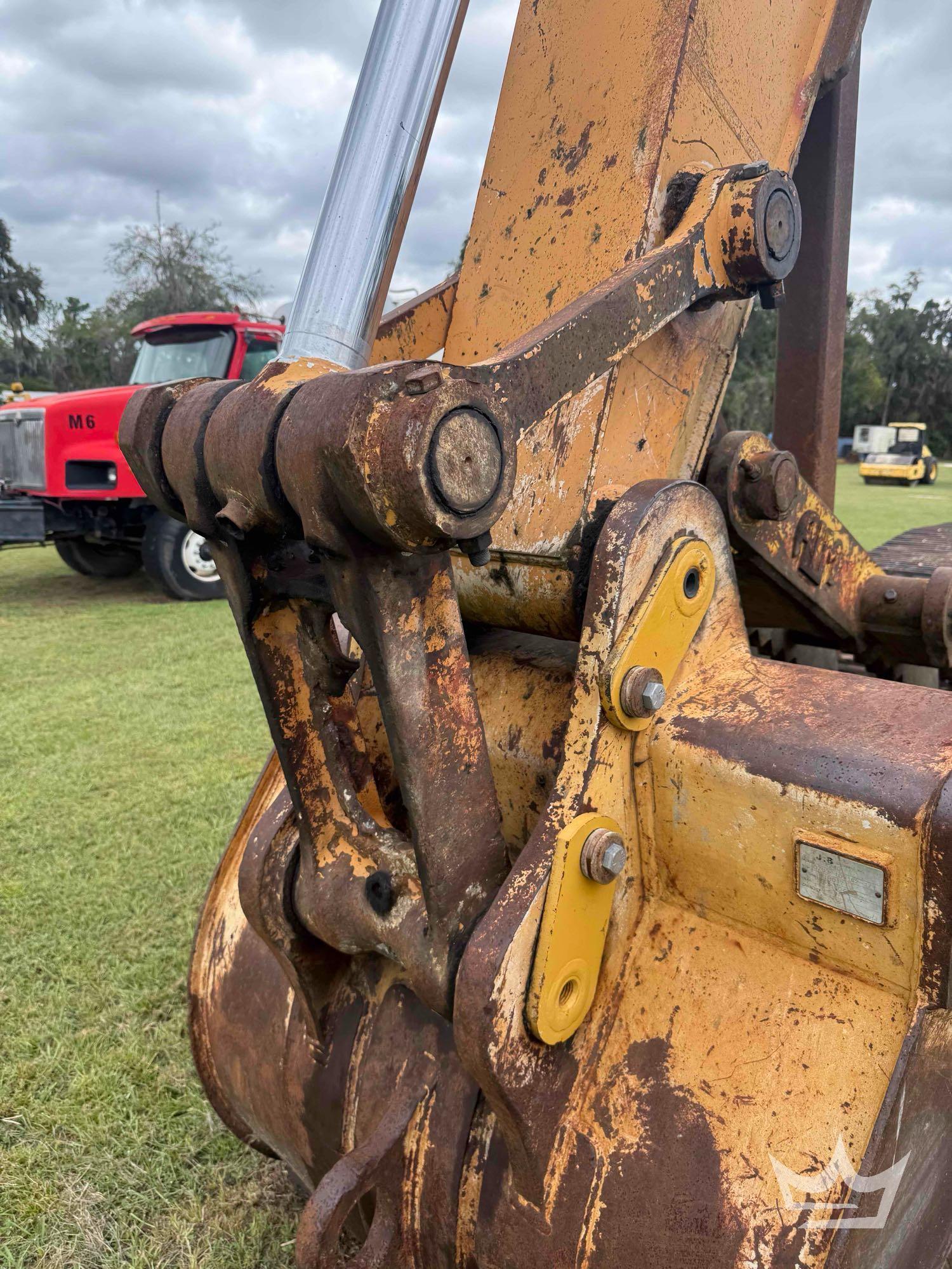 2003 Case CX240