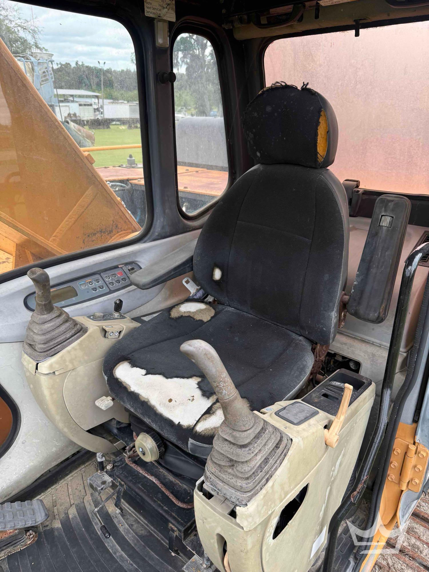 2003 Case CX240