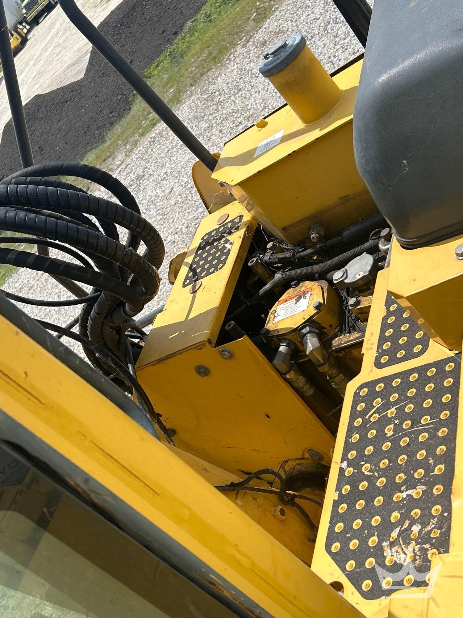 2017 Komatsu PC138USLC