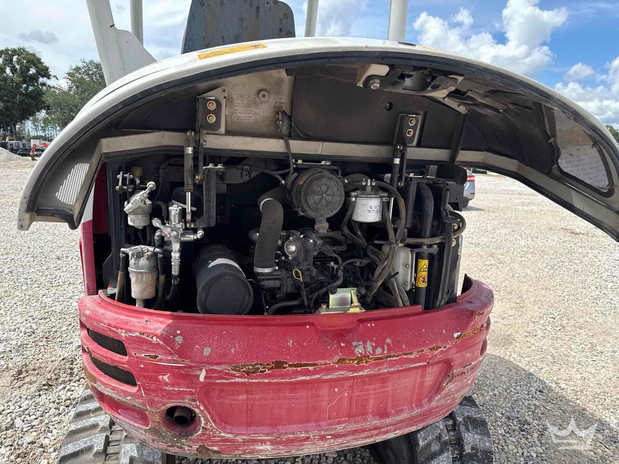 2019 Takeuchi TB235