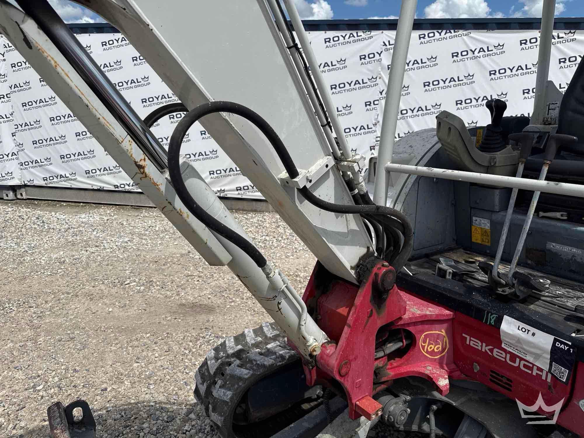 2019 Takeuchi TB235