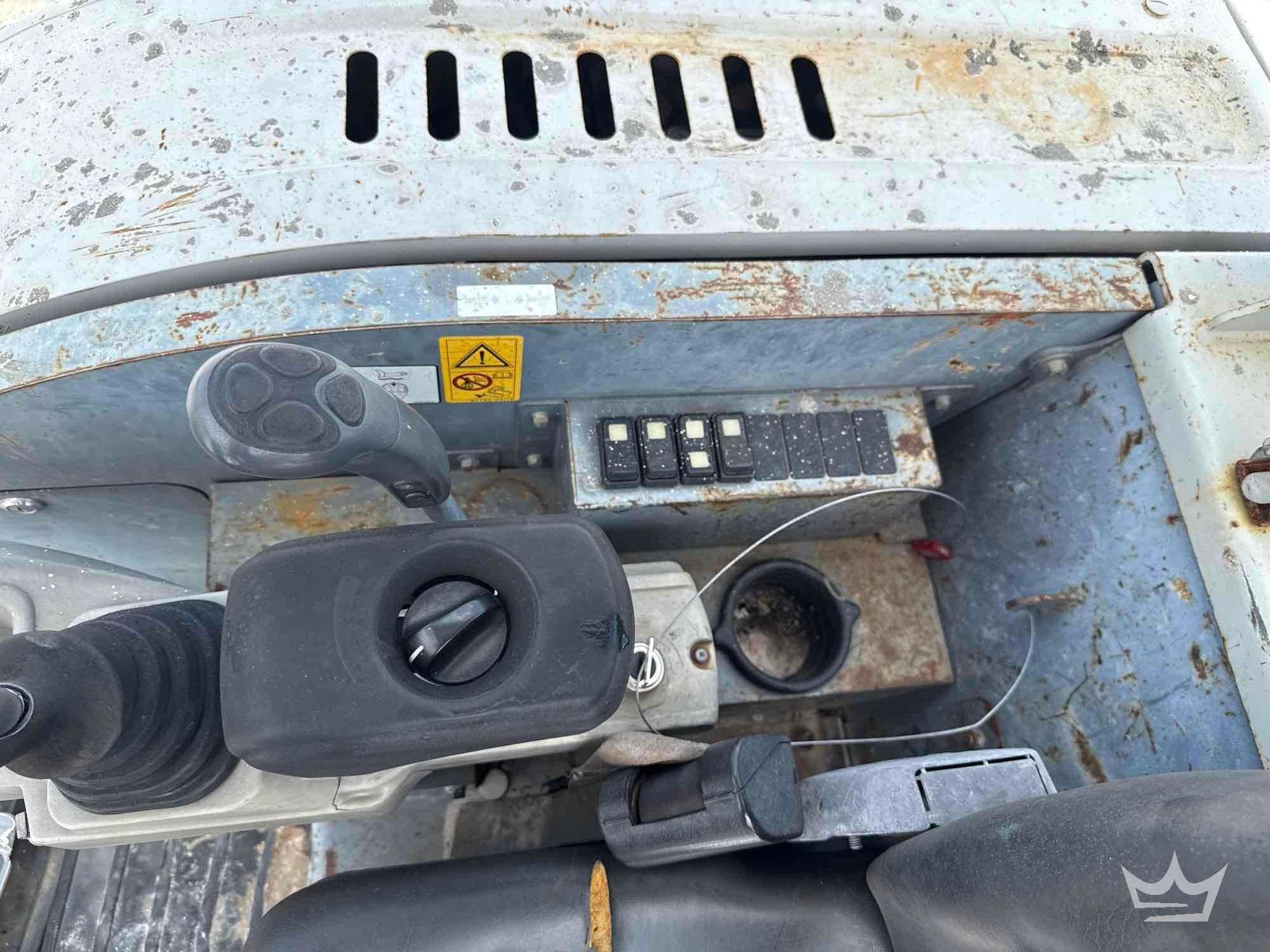 2019 Takeuchi TB235