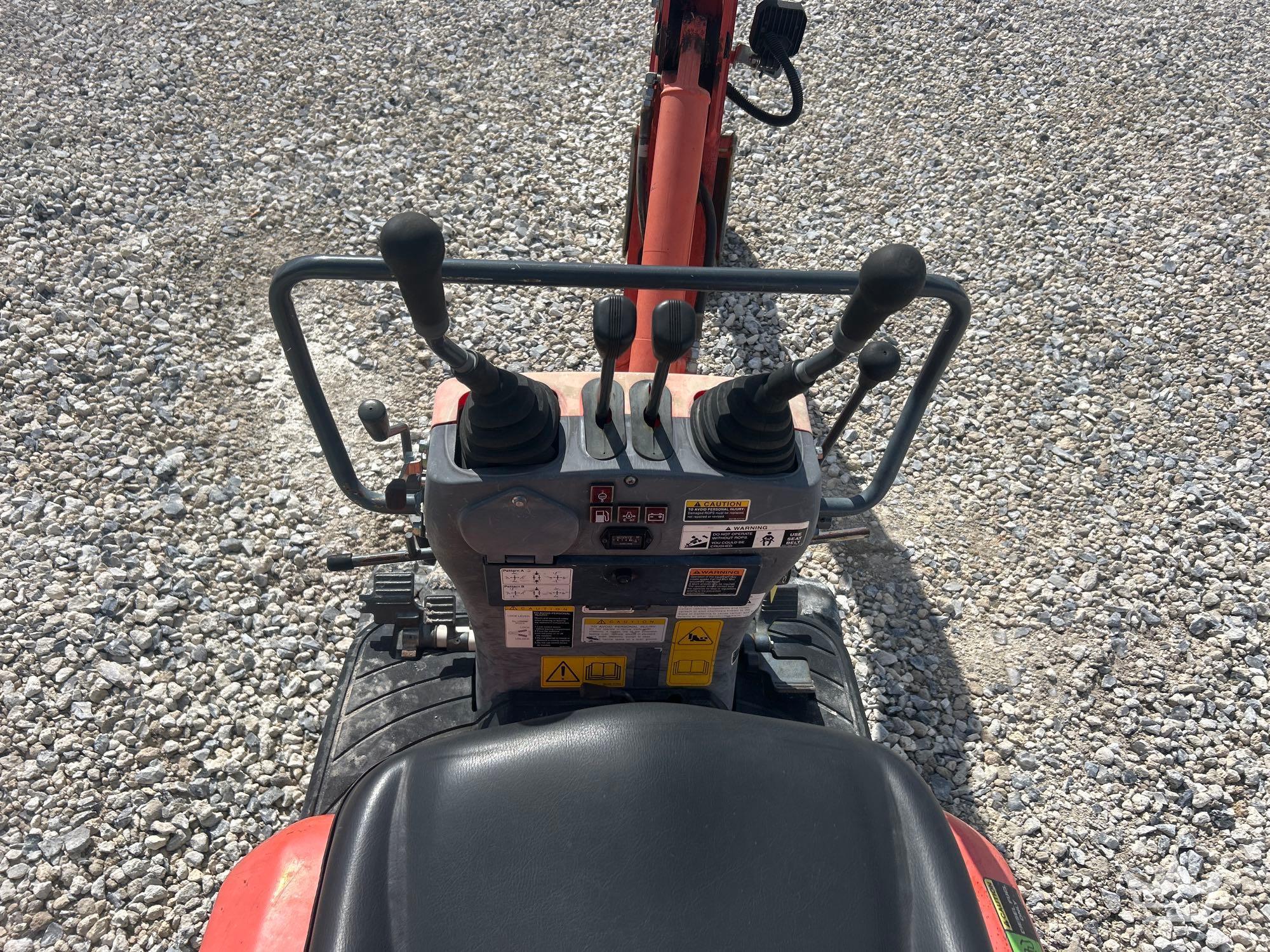 2019 Kubota K008-3