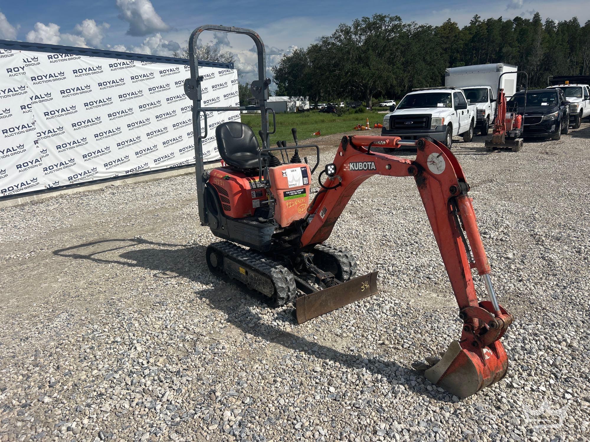 2019 Kubota K008-3