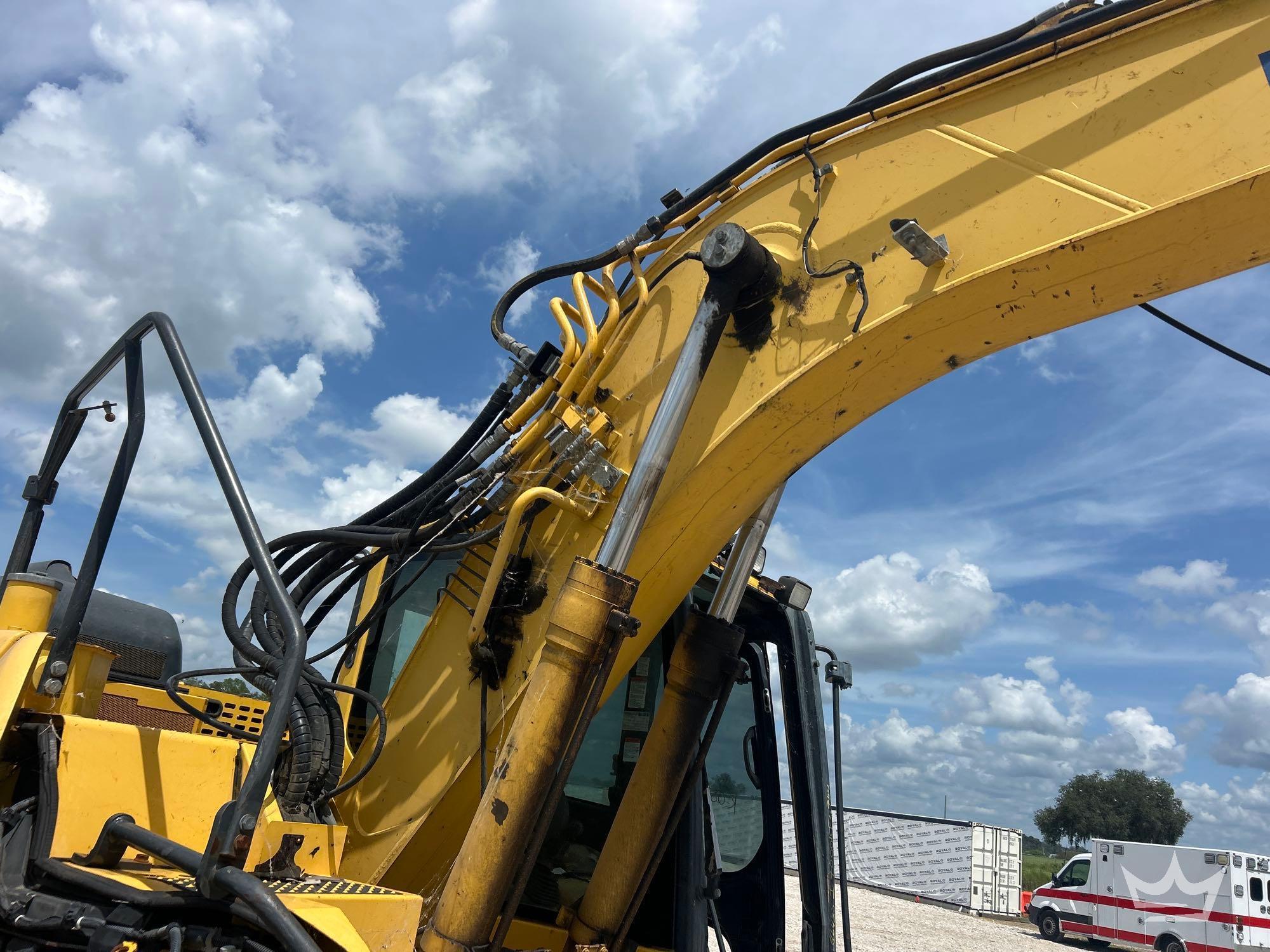 2017 Komatsu PC138USLC