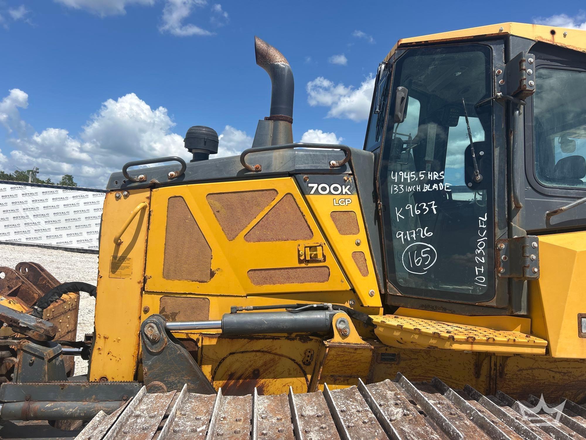2020 John Deere 700K