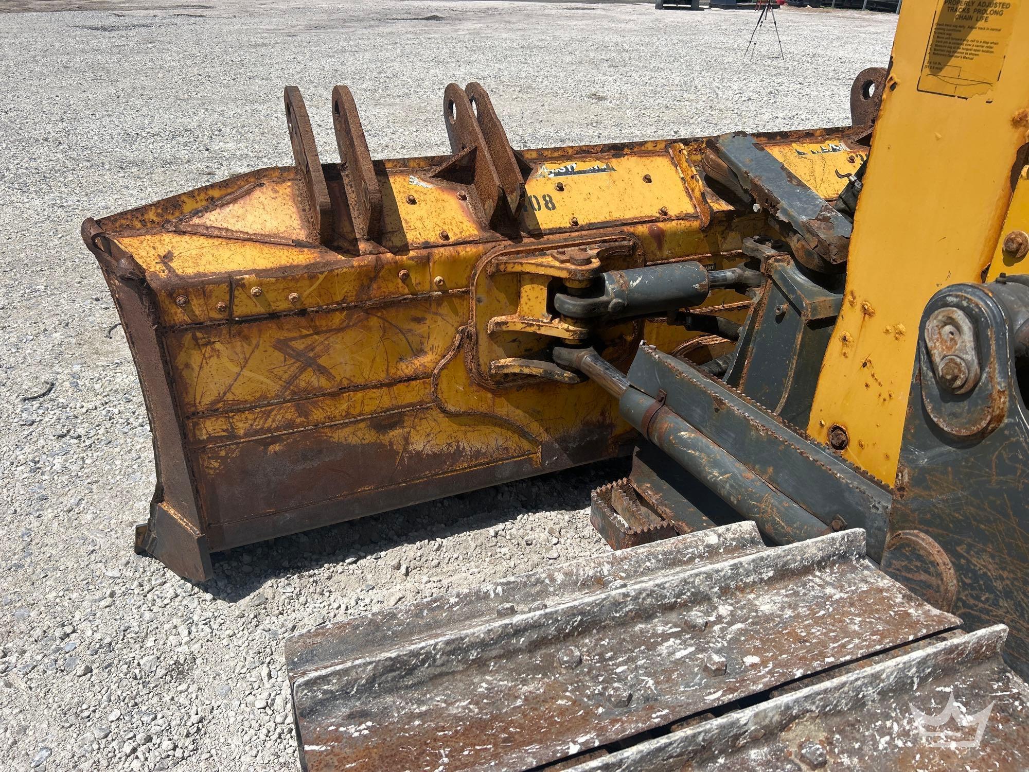 2020 John Deere 700K