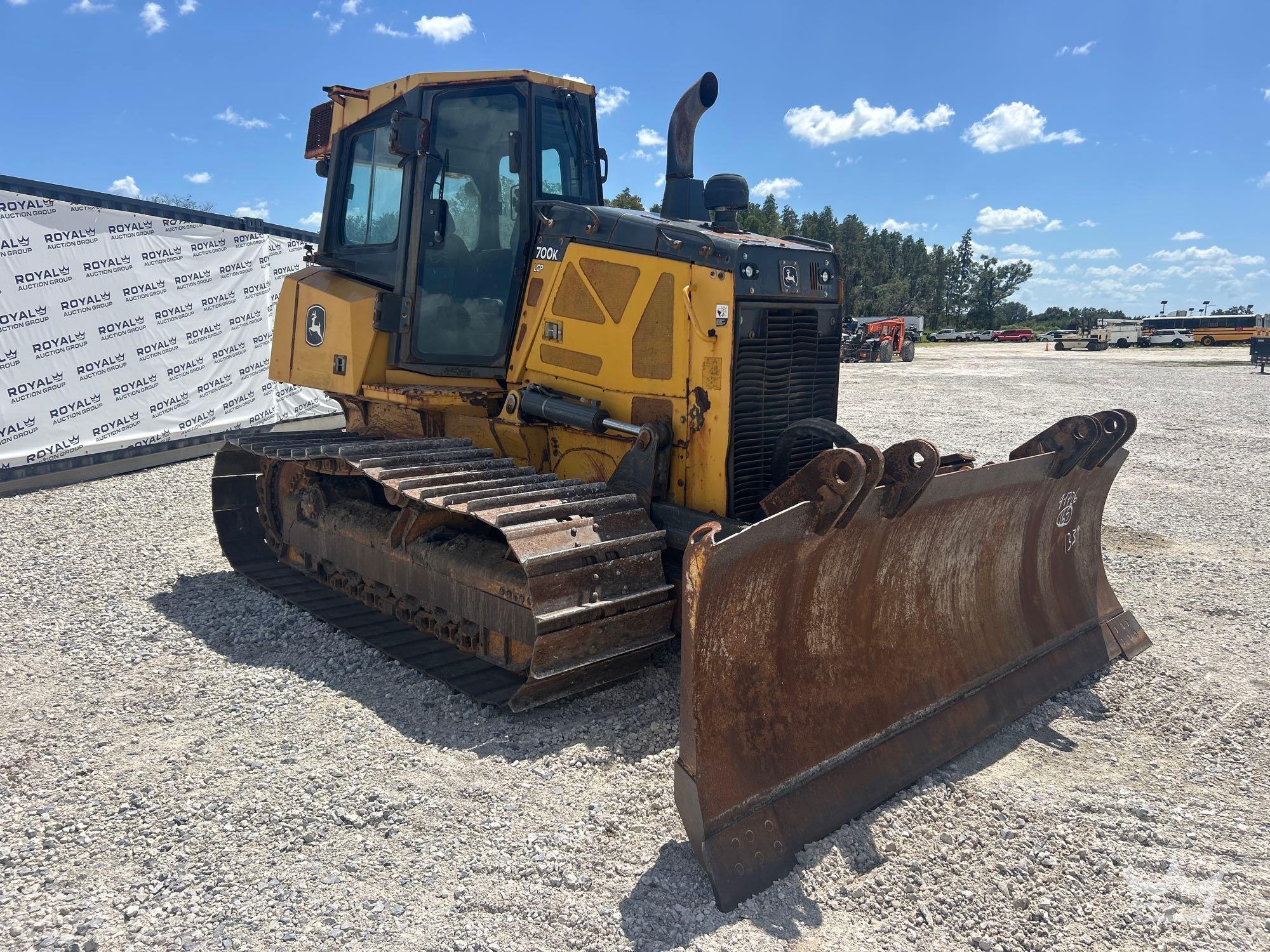 2020 John Deere 700K