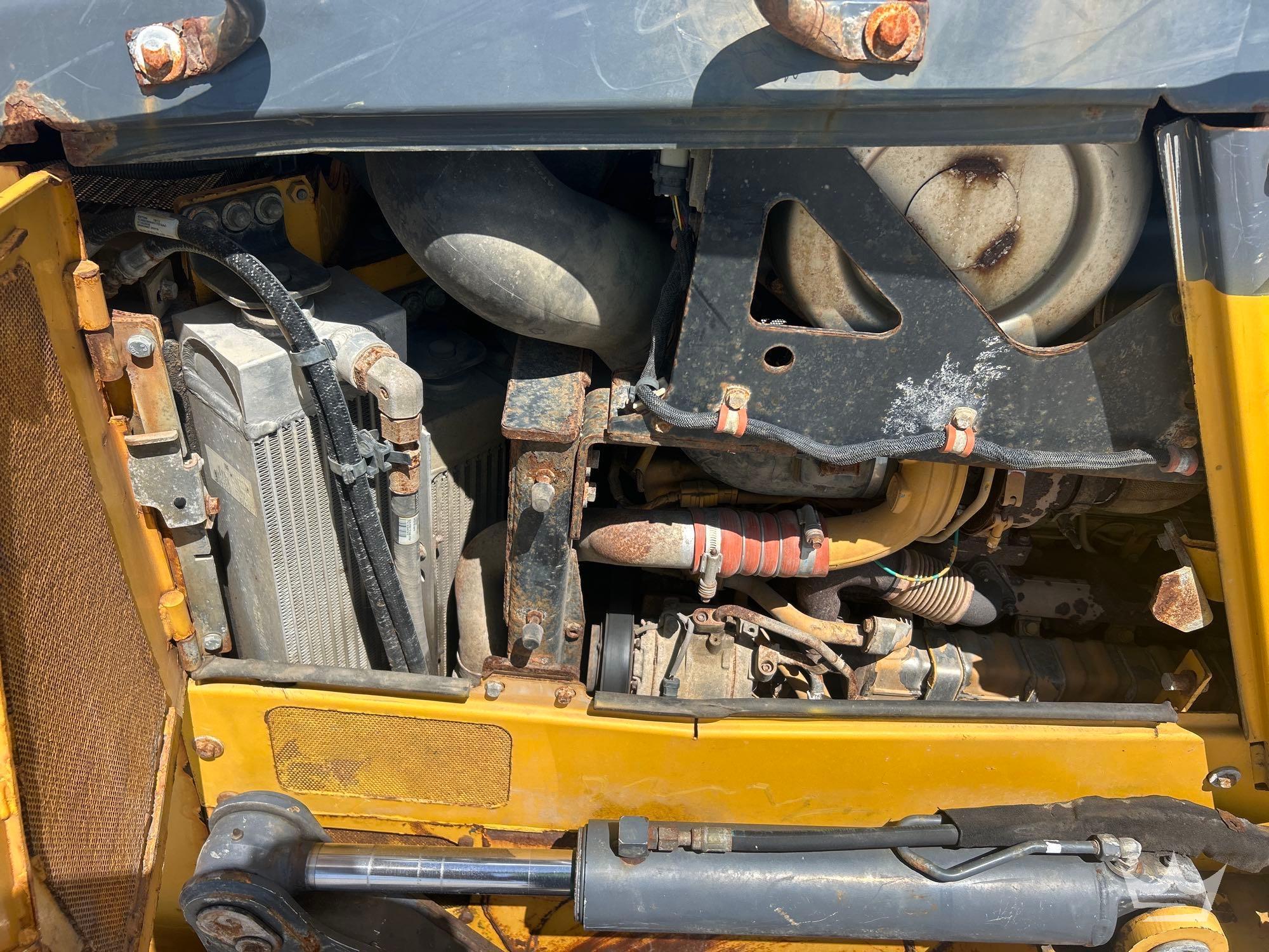 2020 John Deere 700K