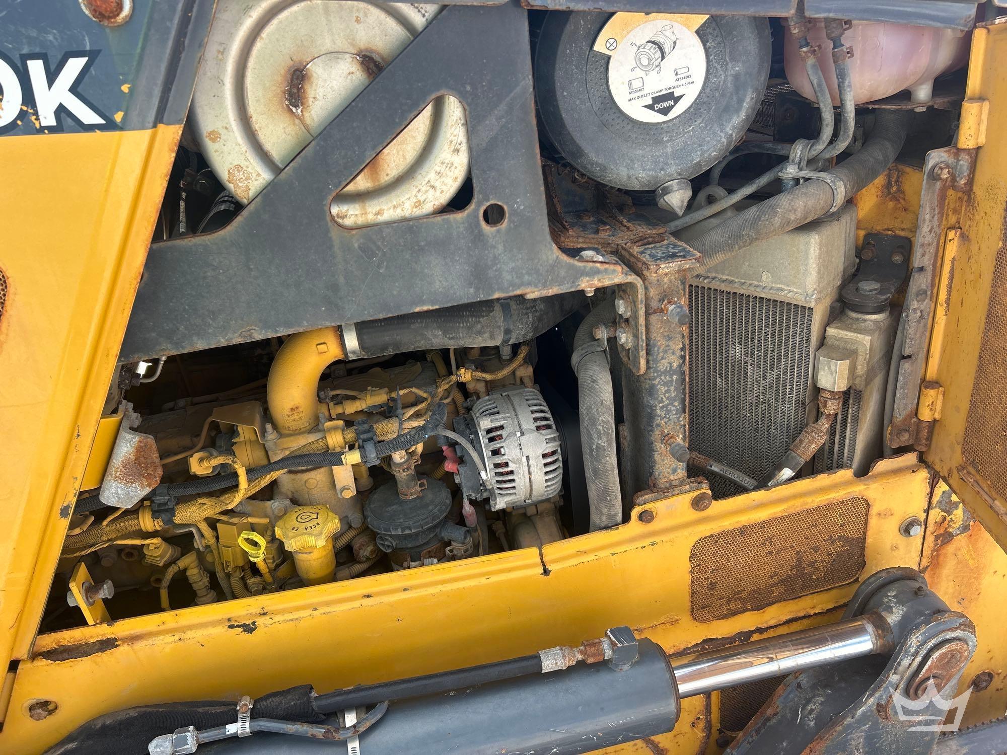 2020 John Deere 700K