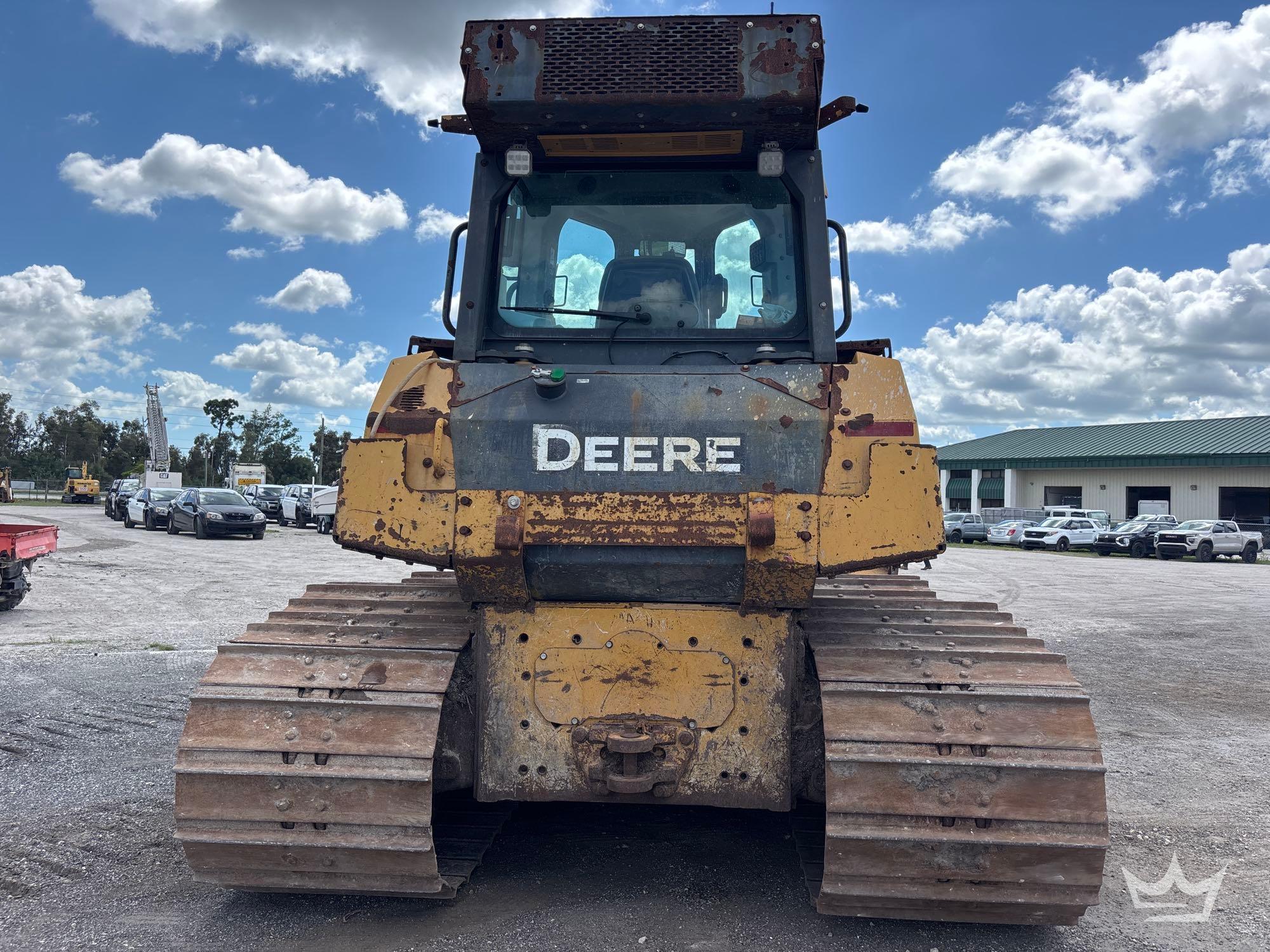 John Deere 750K LGP