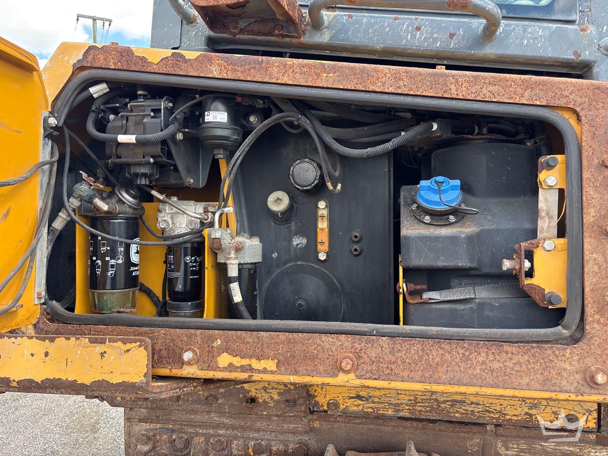 John Deere 750K LGP