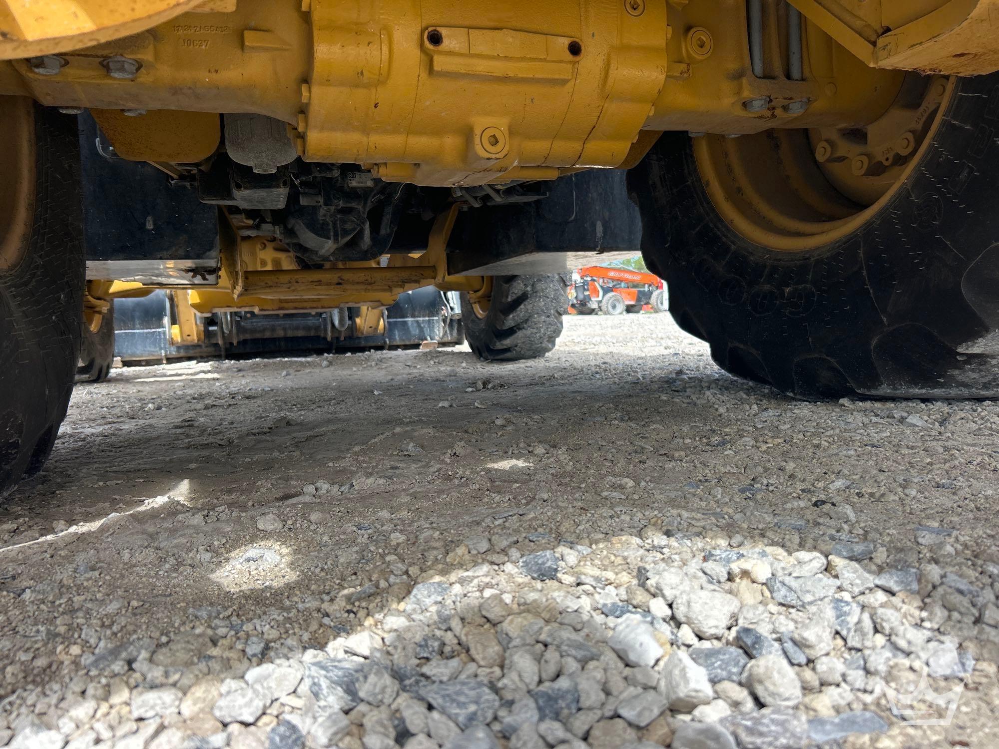 2017 Caterpillar 420F2 IT
