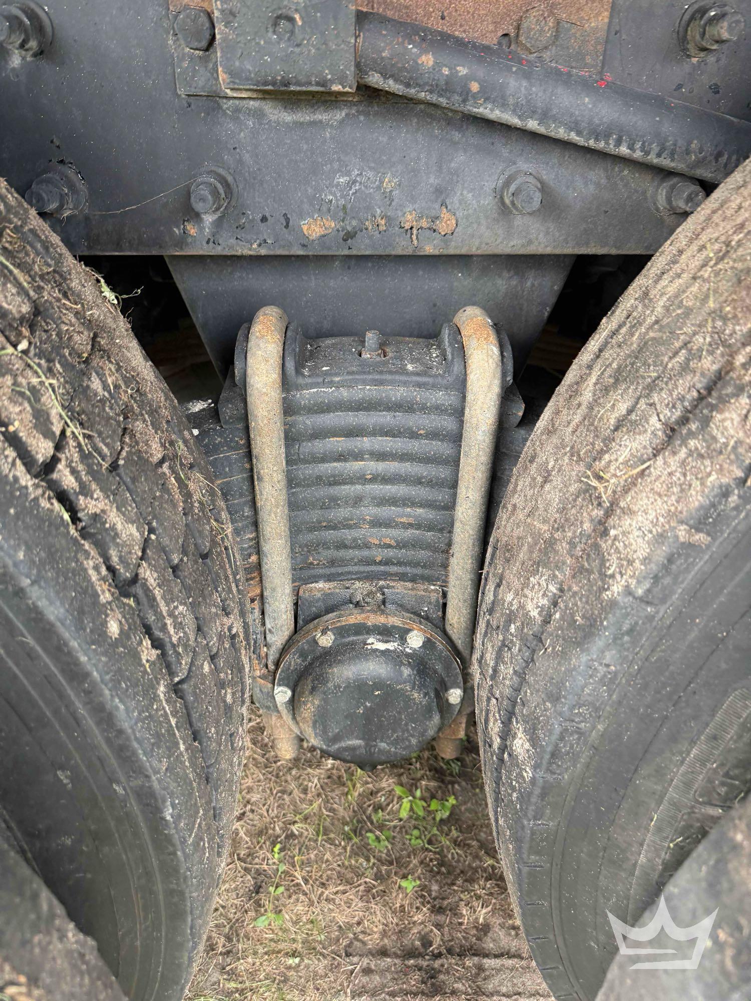 2000 Mack RD690S