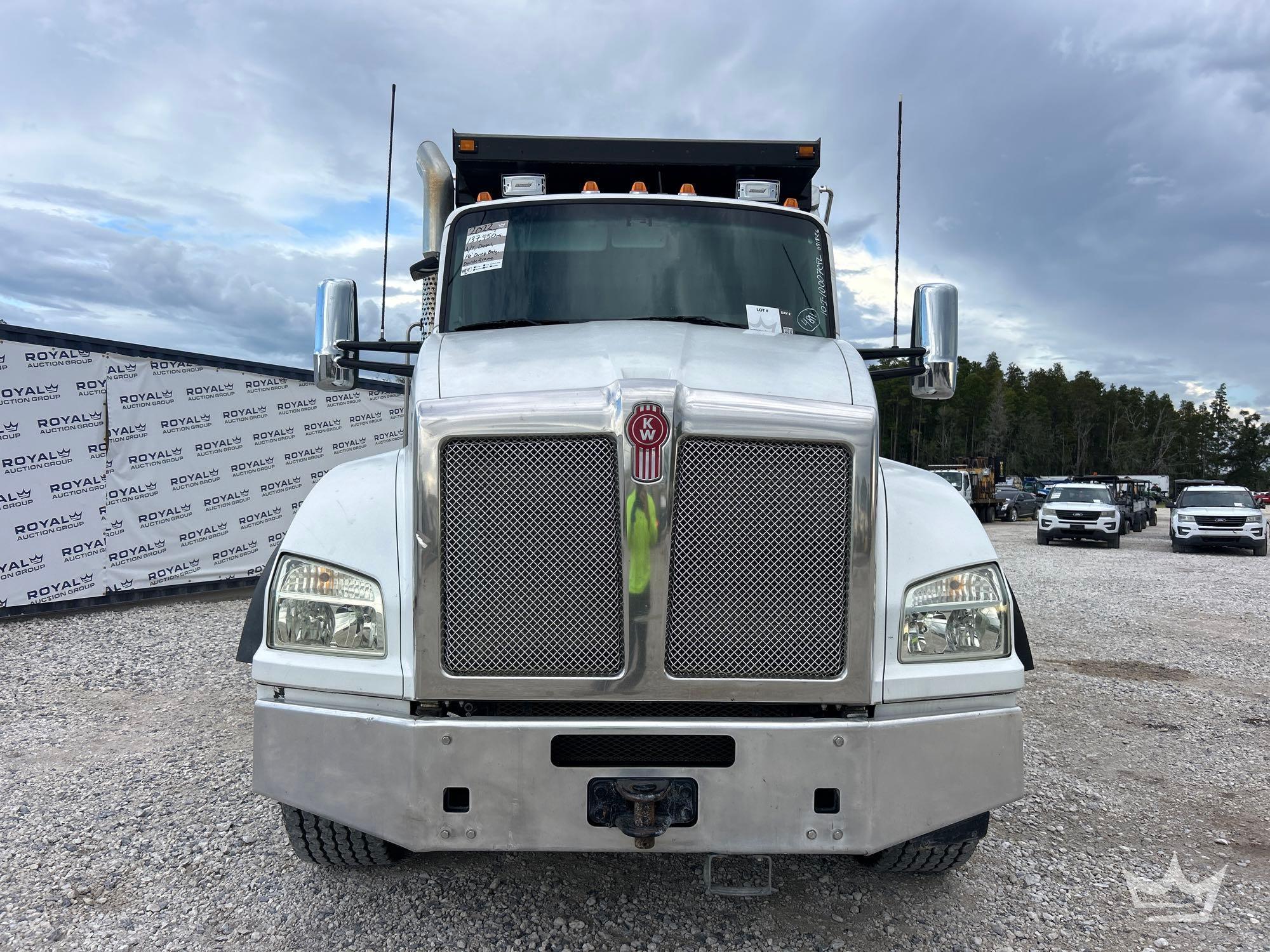 2022 Kenworth T880