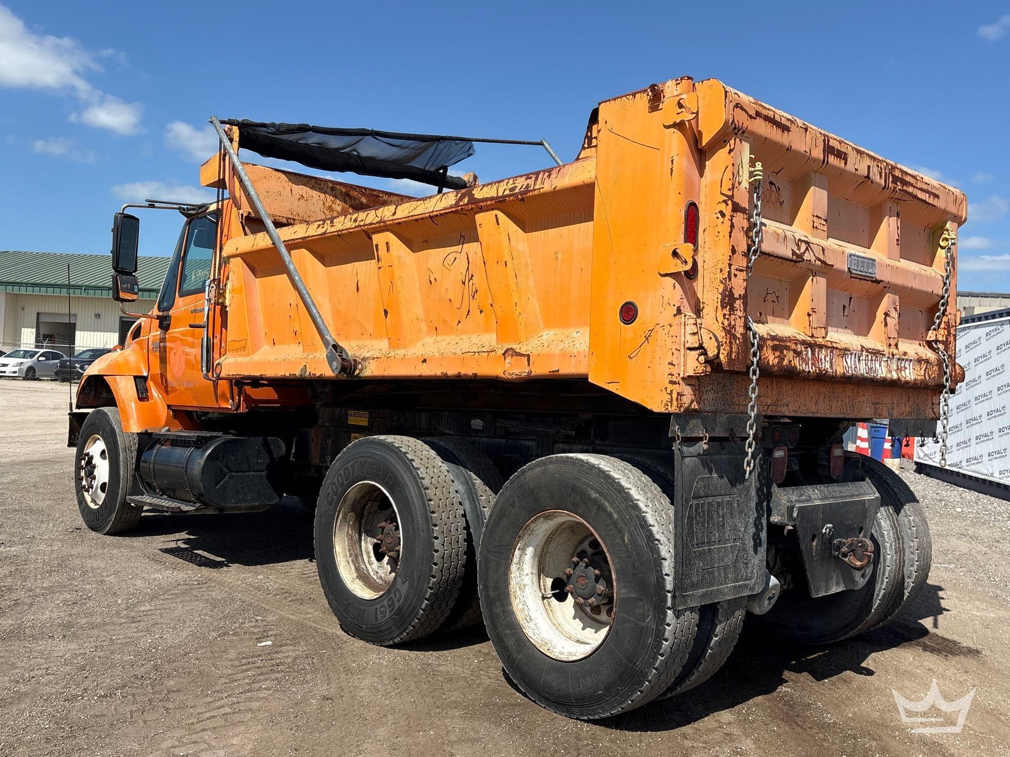 2003 International 7400