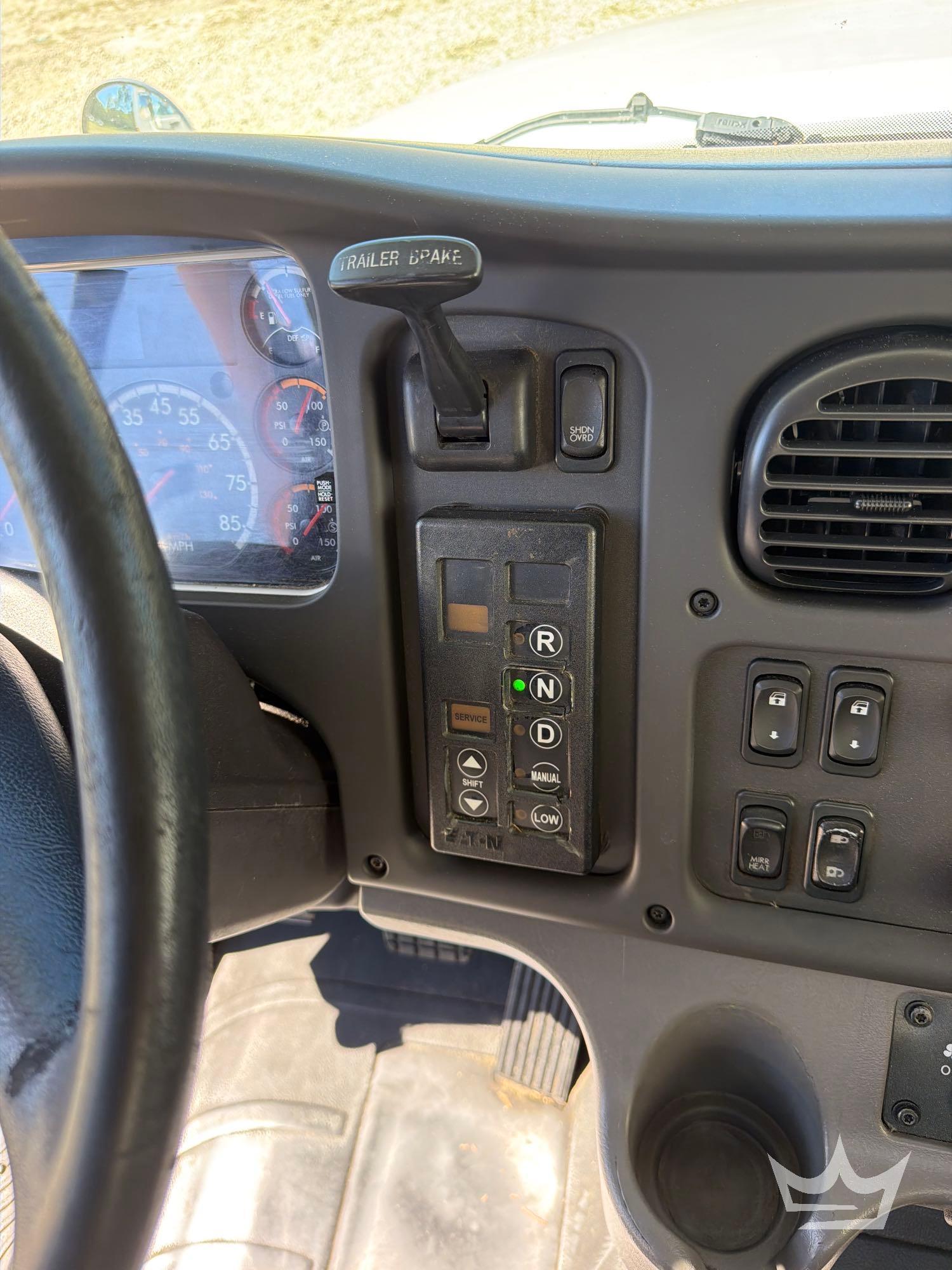 2016 Freightliner M2