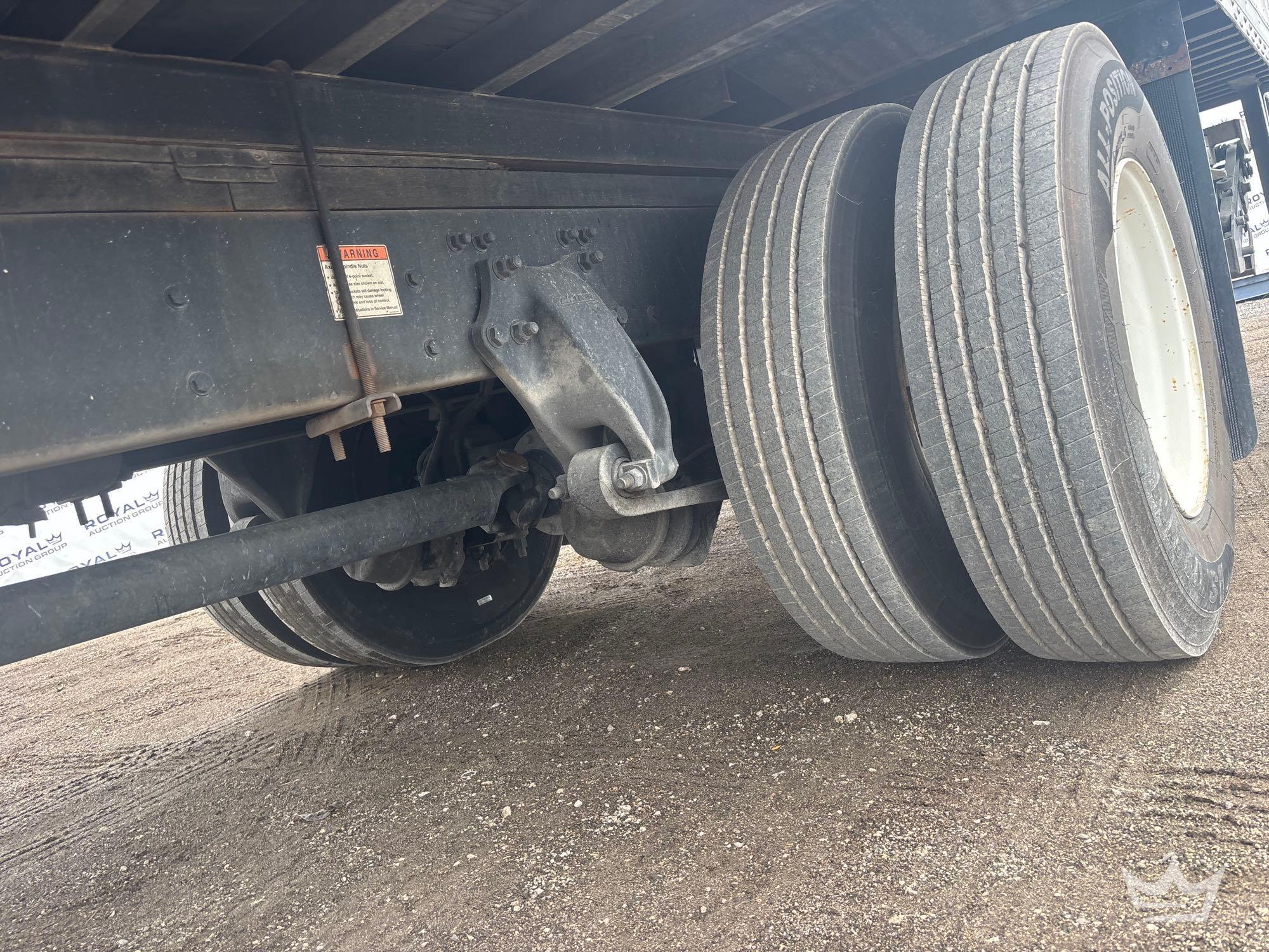 2012 Freightliner M2 106