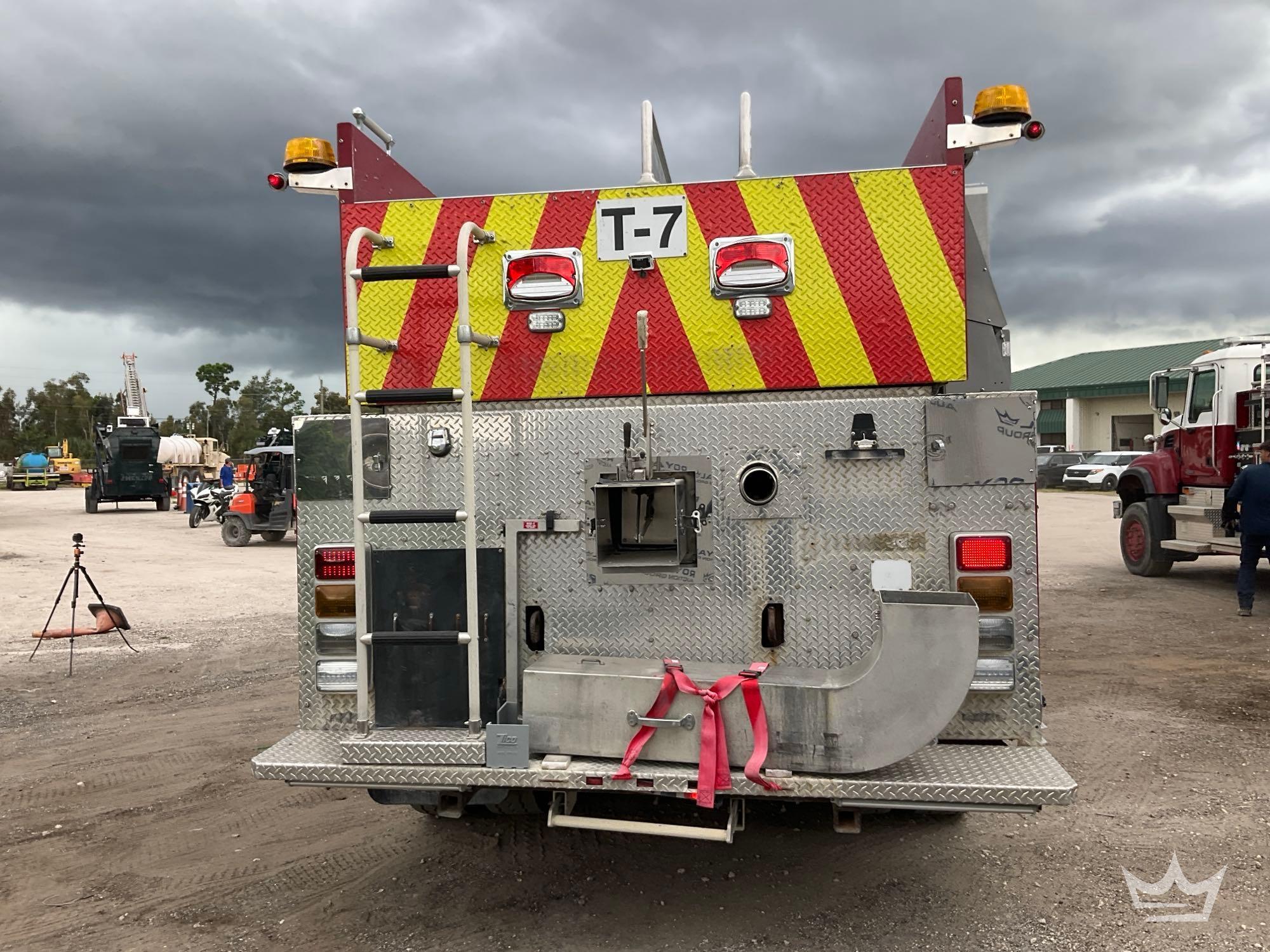 2004 Mack GRANITE CV713