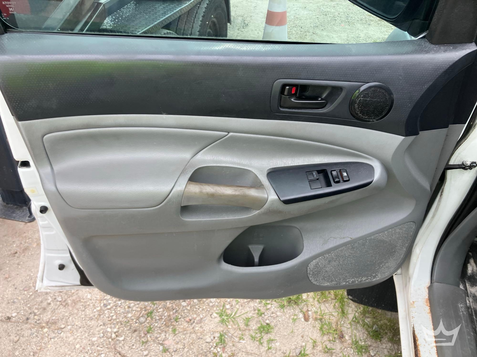 2014 Toyota TACOMA