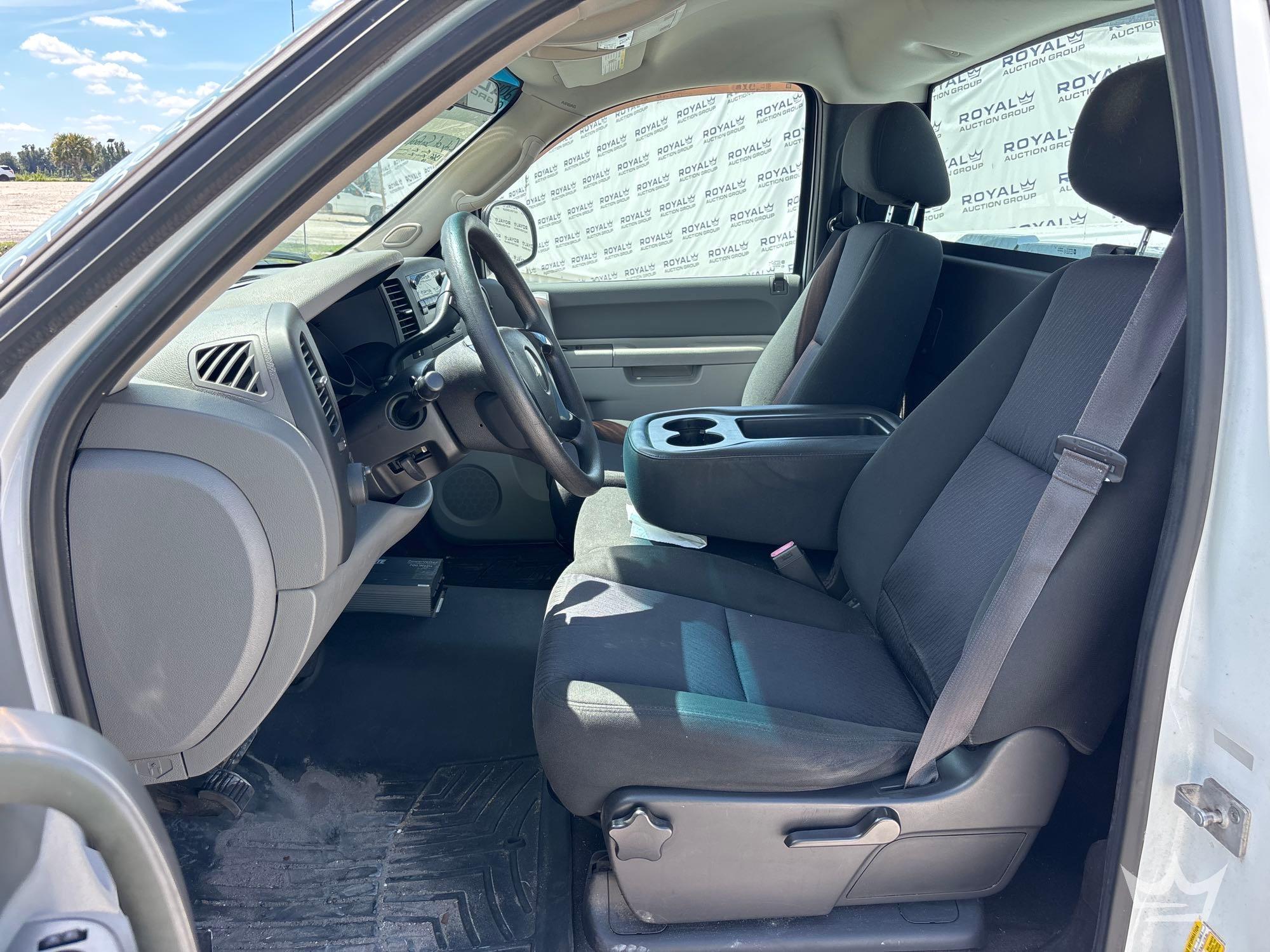 2013 Chevrolet SILVERADO 1500