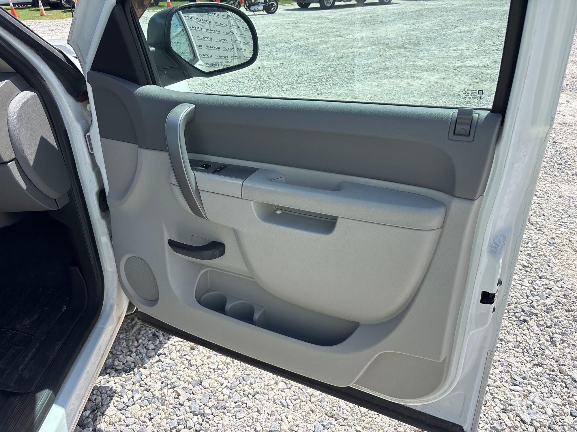 2013 Chevrolet SILVERADO 1500