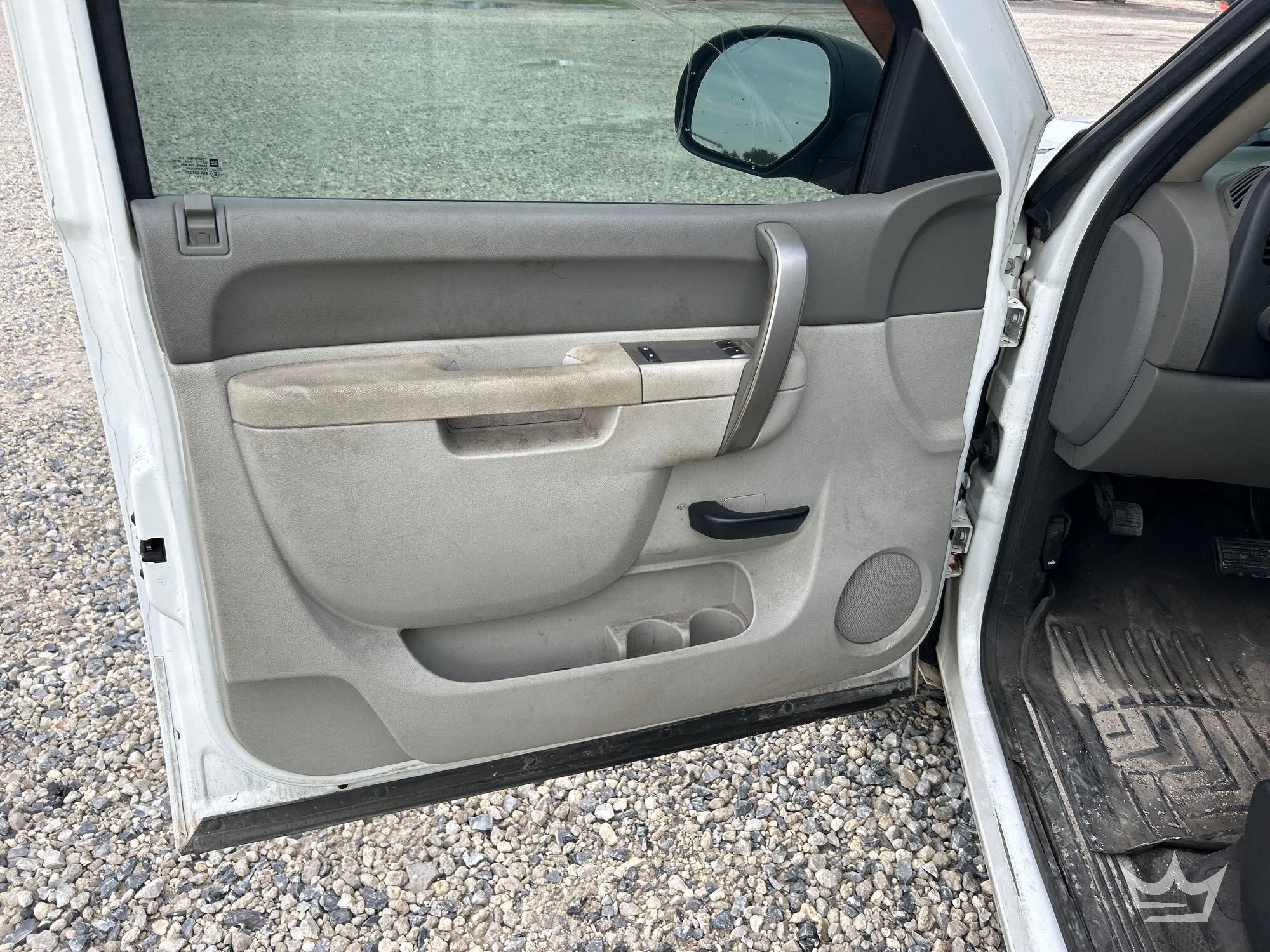 2013 Chevrolet SILVERADO 1500