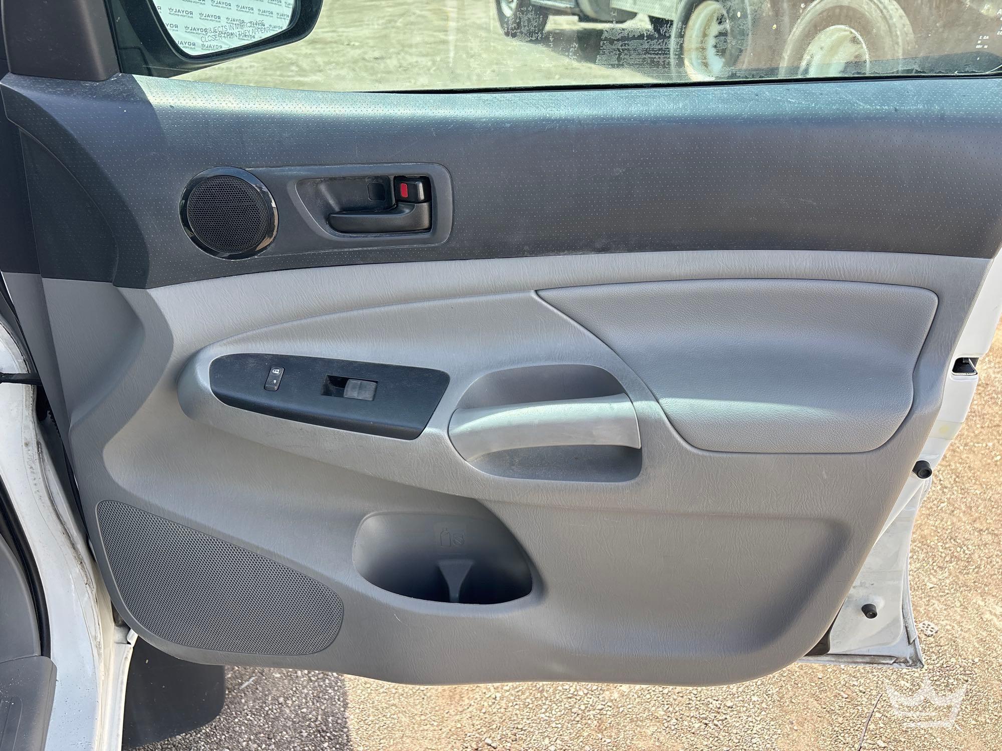 2014 Toyota TACOMA