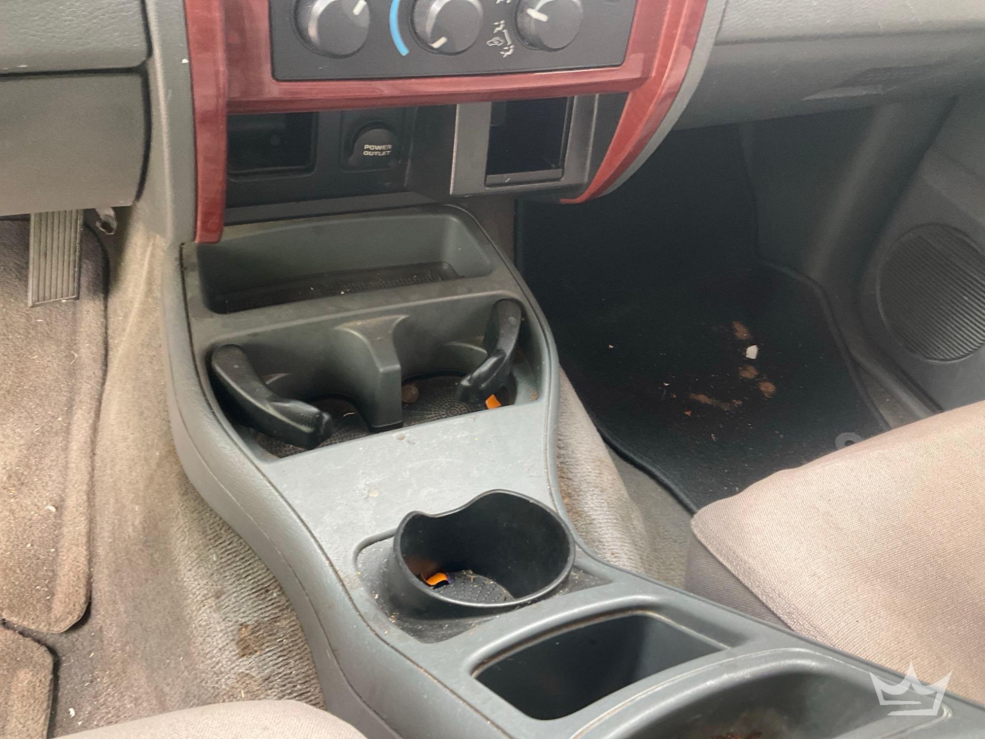 2005 Dodge DAKOTA
