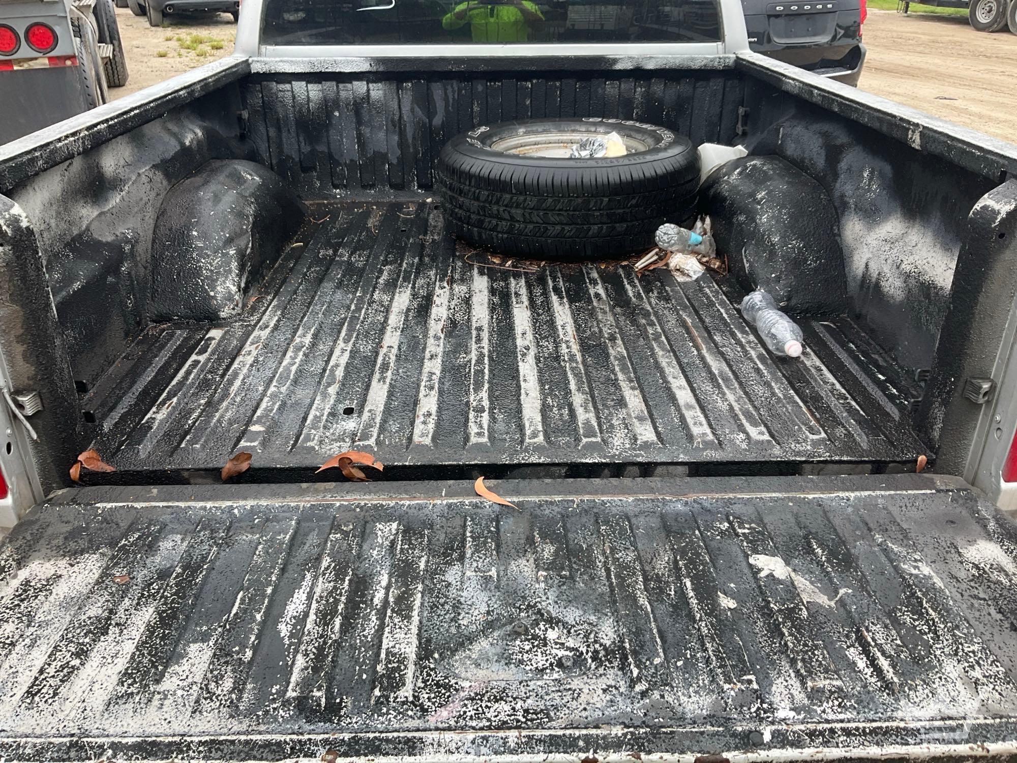 2005 Dodge DAKOTA