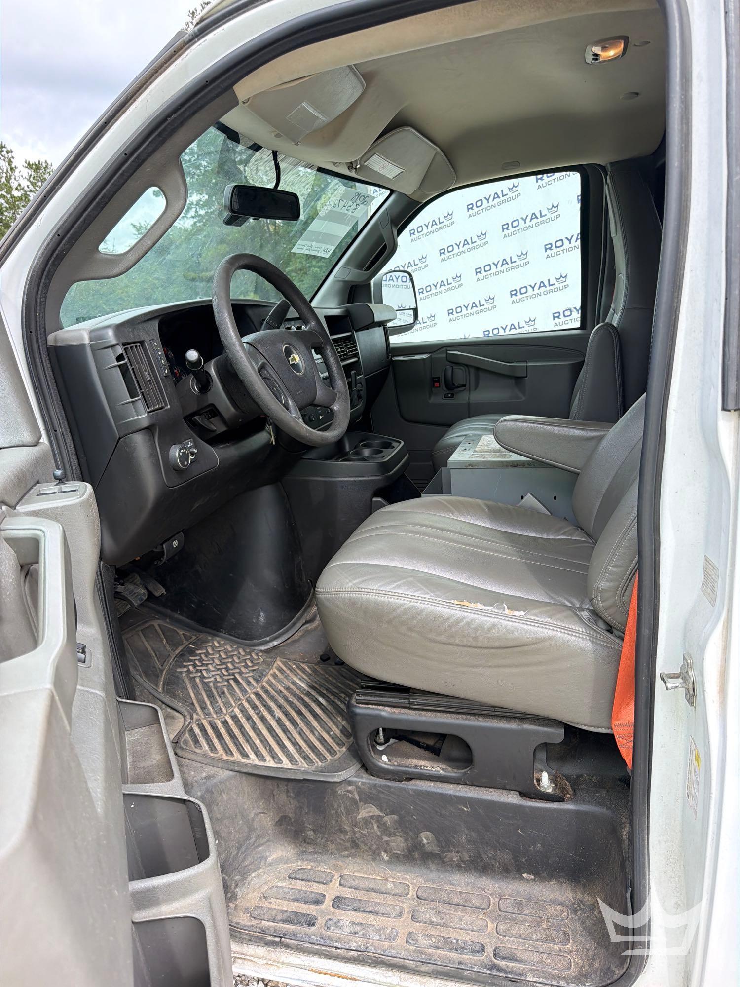 2018 Chevrolet EXPRESS 2500