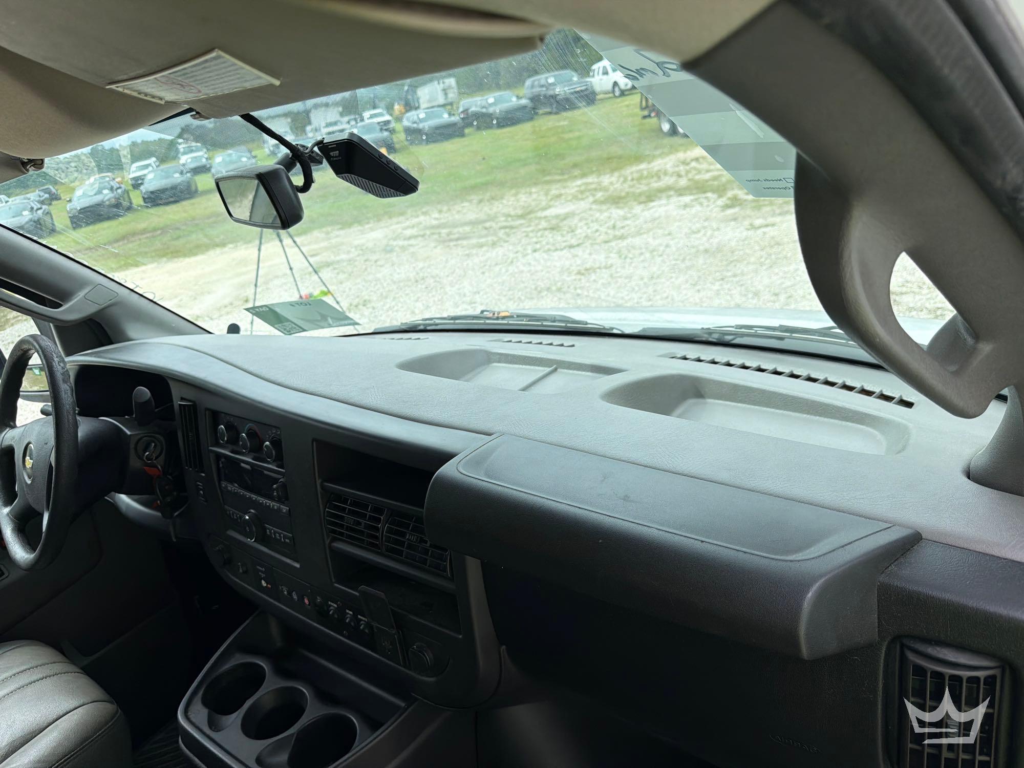 2018 Chevrolet EXPRESS 2500